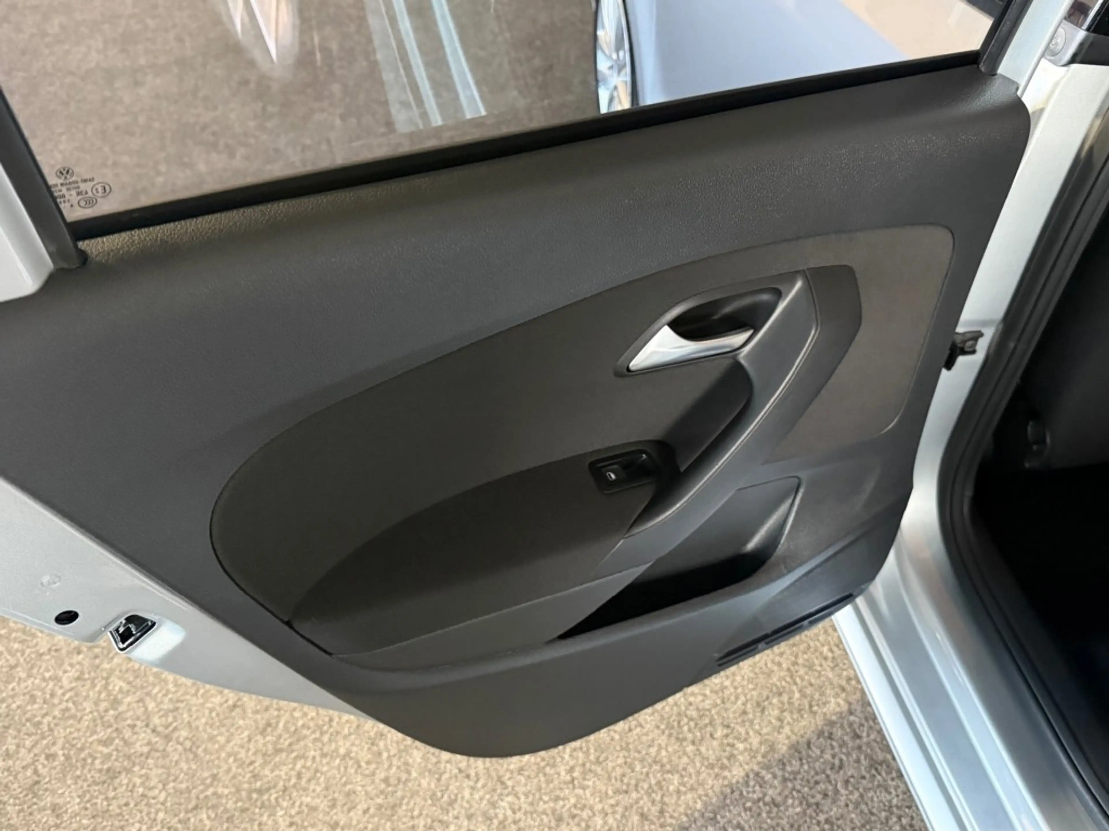 Volkswagen Polo 1.2 TSI HIGHLINE l AIRCO l 5DRS l ELEK RAMEN l CRU — photo 31