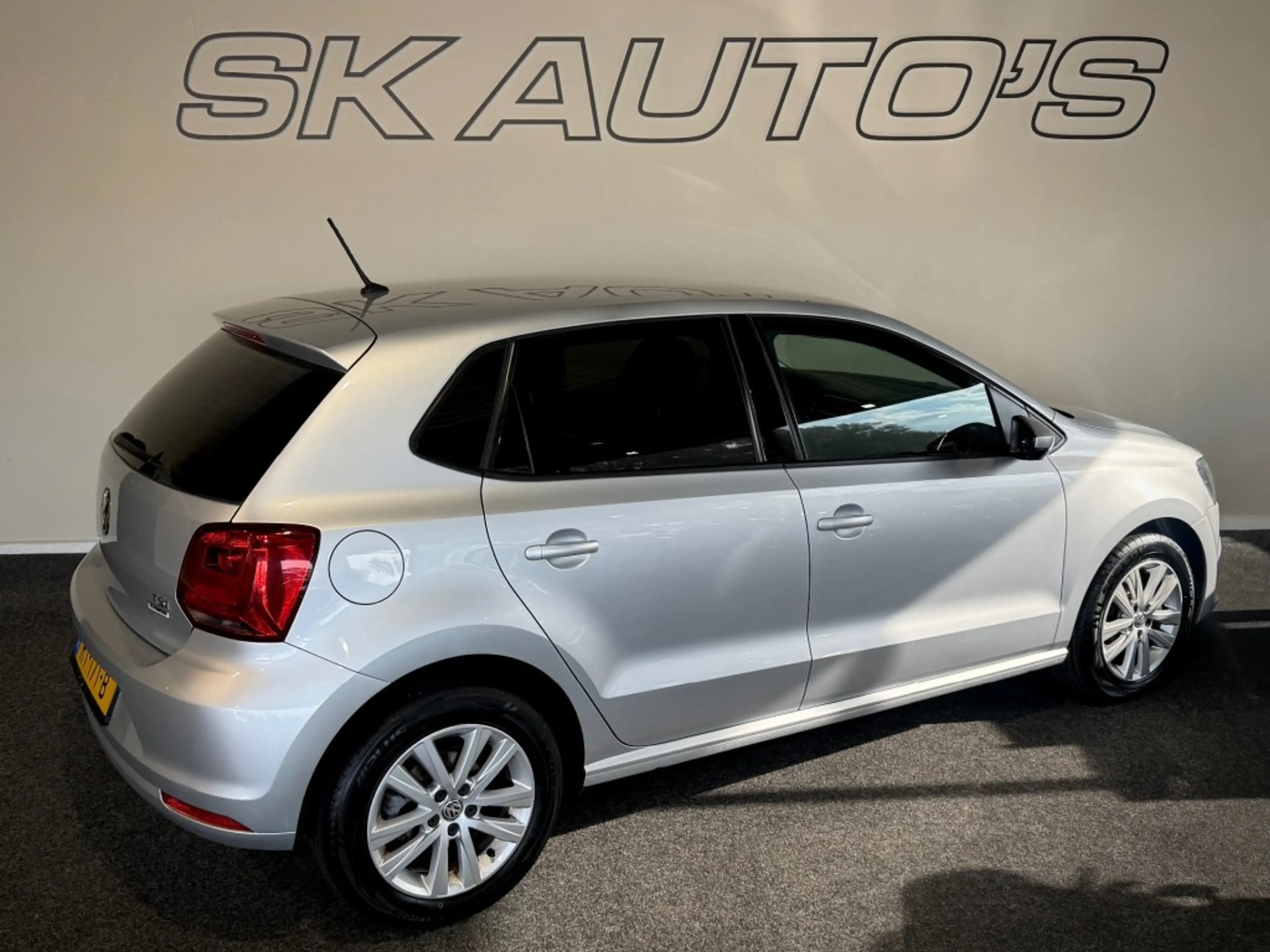 Volkswagen Polo 1.2 TSI HIGHLINE l AIRCO l 5DRS l ELEK RAMEN l CRU — photo 3