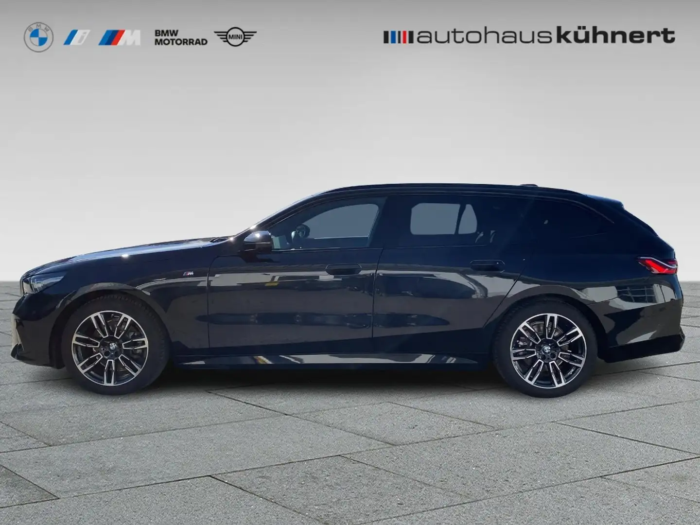 BMW 520 d Touring ///M-Sport StHzg AHK ACC Sitzklima Schwarz - 2