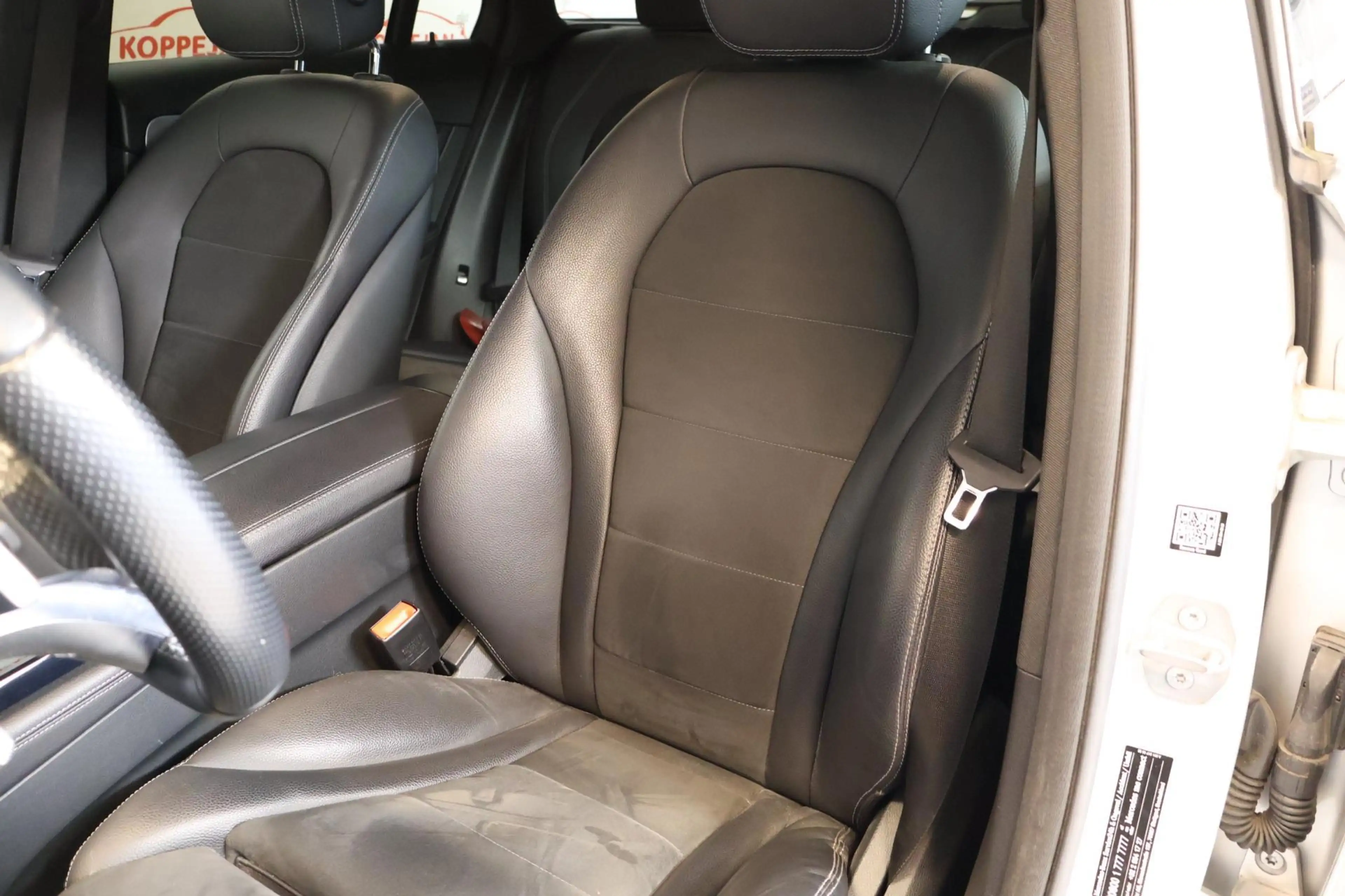 Mercedes-Benz GLC 250 4MATIC Sport Edition NL Auto, Cruise controle, AMG — photo 9