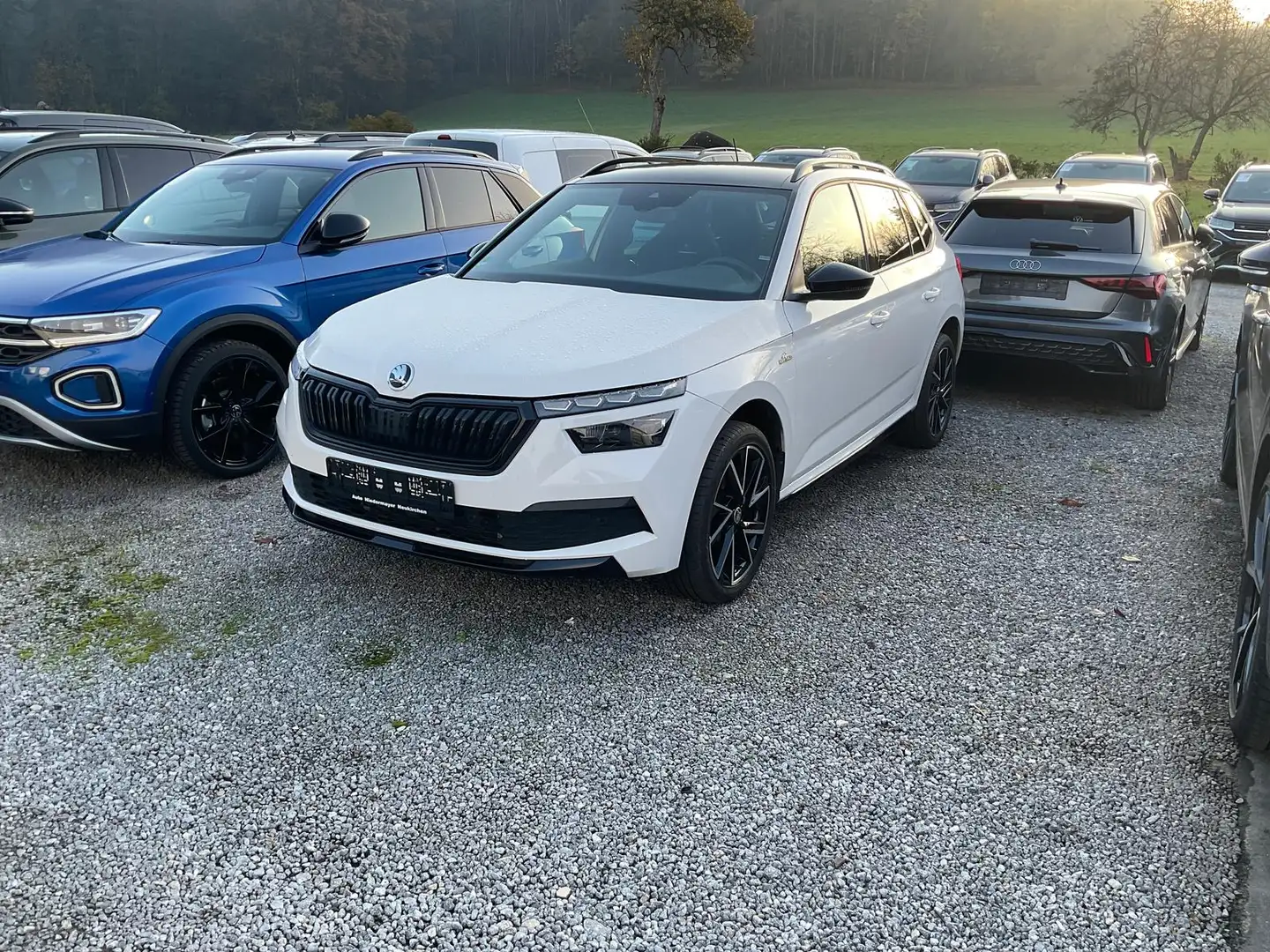 Skoda Kamiq 1.5 TSI DSG Monte Carlo, Pano, AHK, Kamera, LED, W Weiß - 2