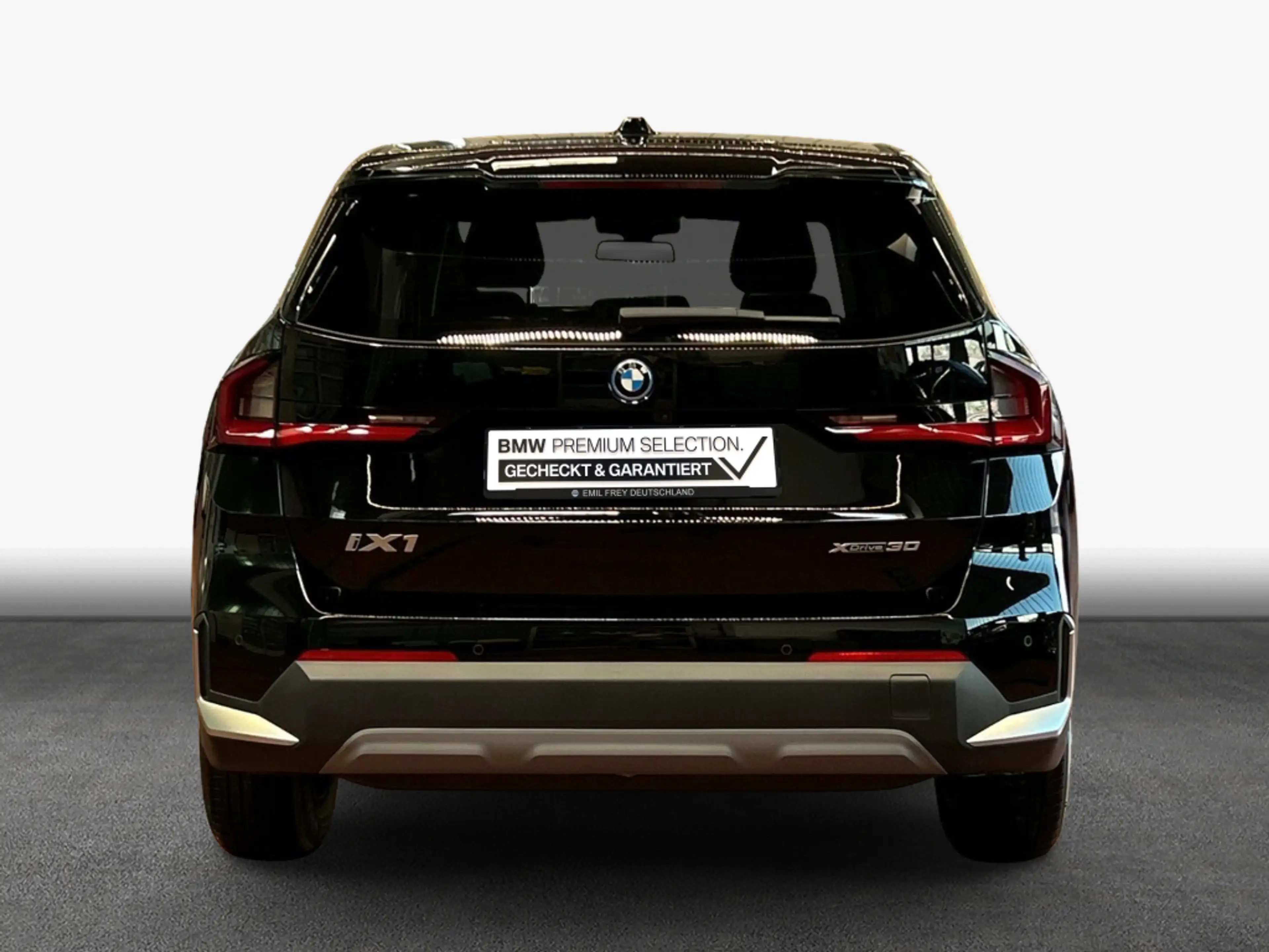 BMW iX1 xDrive30, AHK, LED, SHZ — photo 7