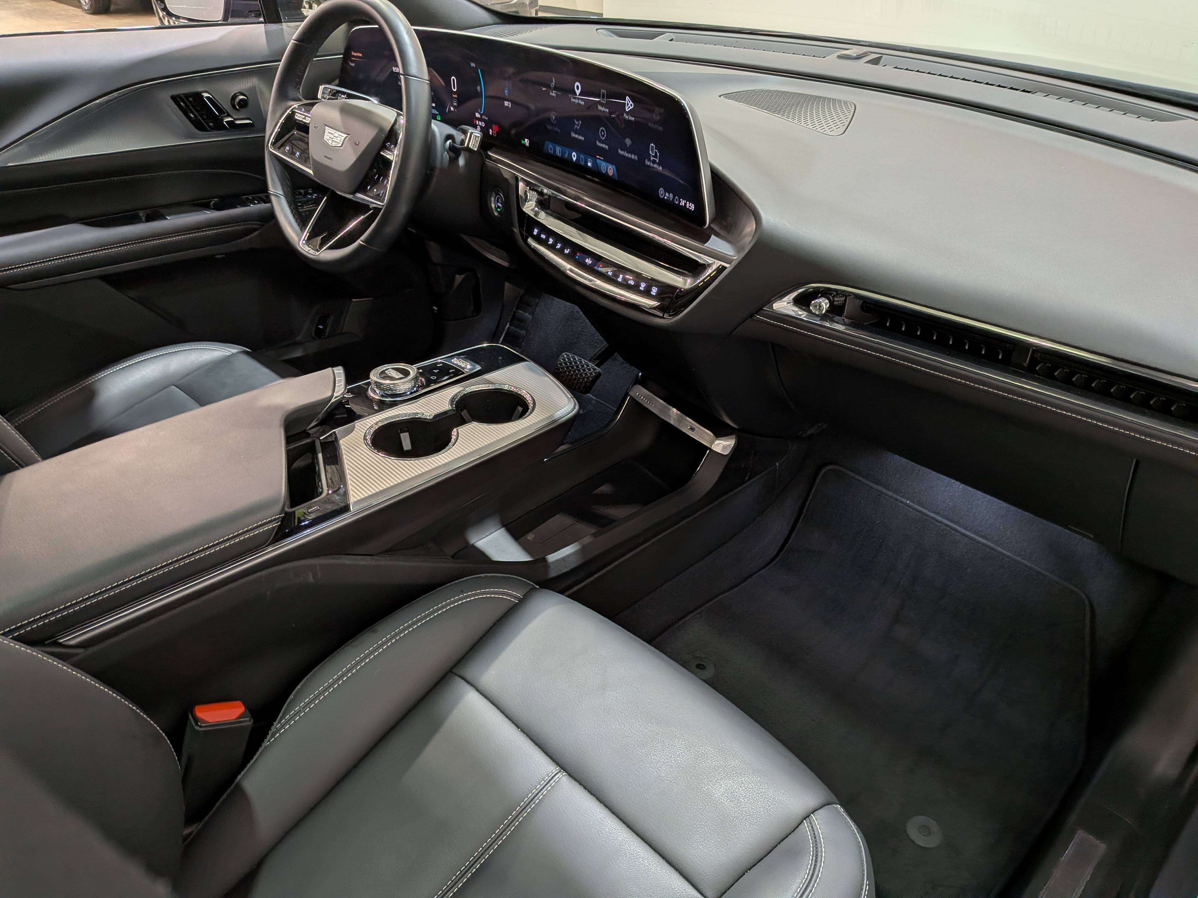 Cadillac LYRIQ 2024