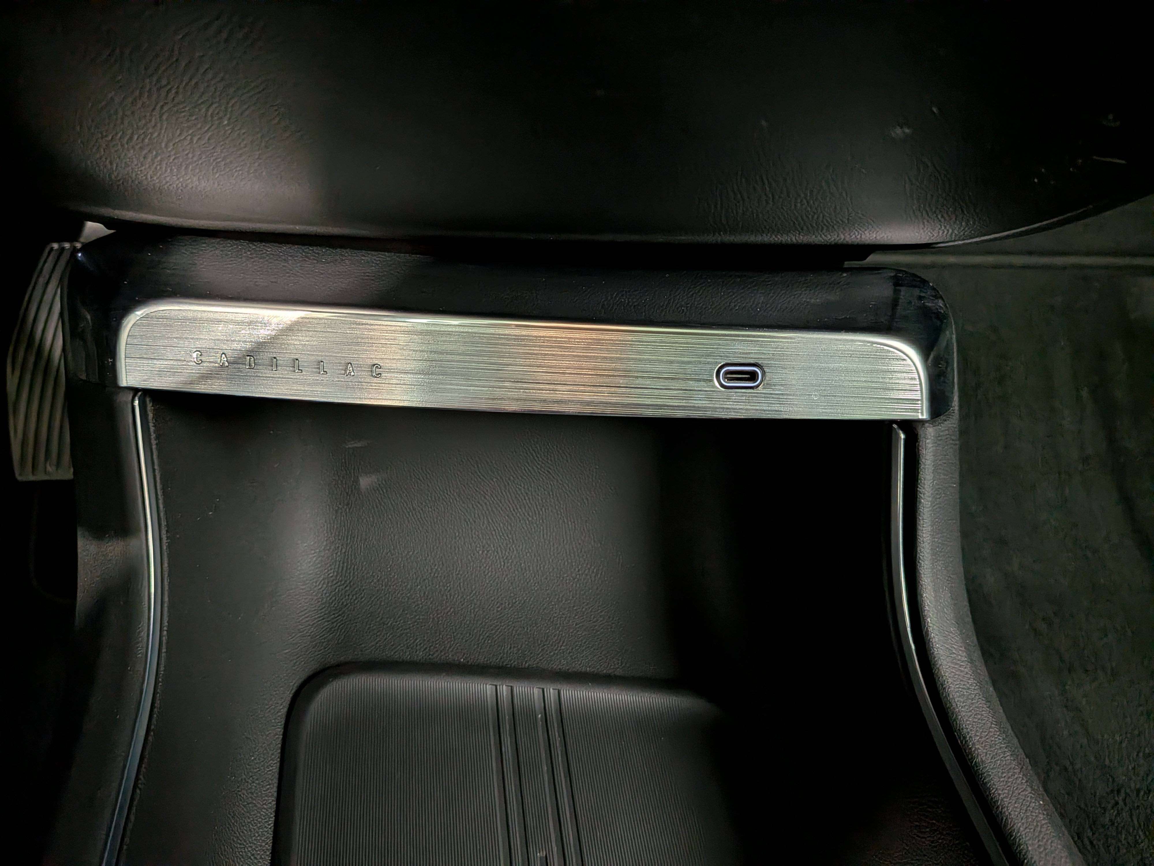 Cadillac LYRIQ 2024