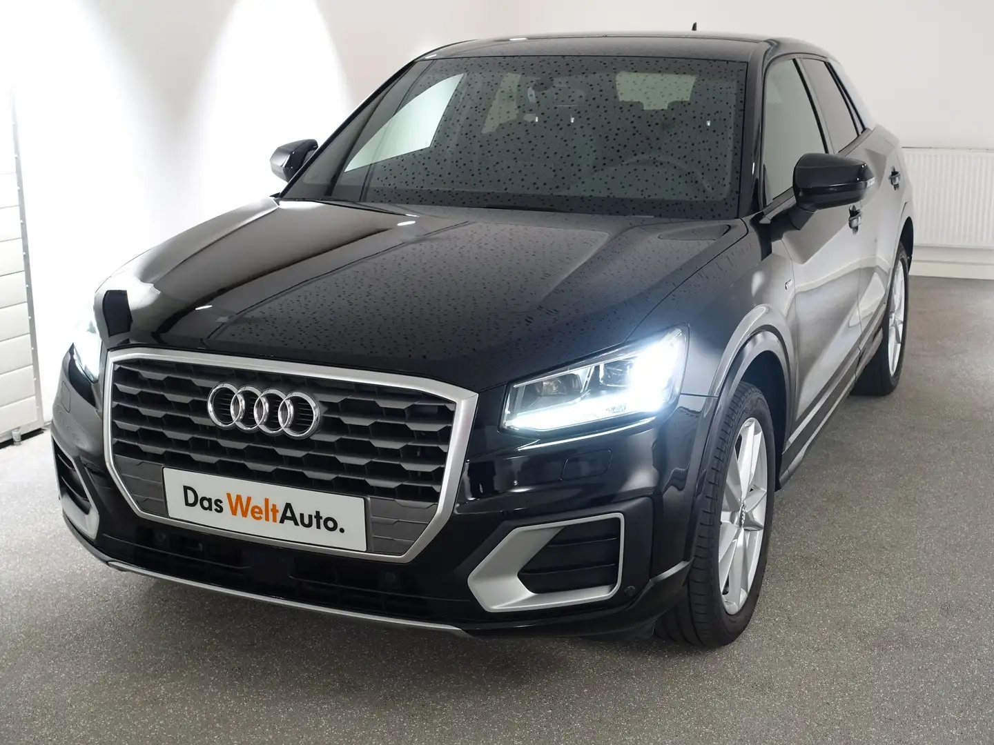 Audi Q2 Audi Q2 1.0 TFSI Sport, 2018 Schwarz - 2