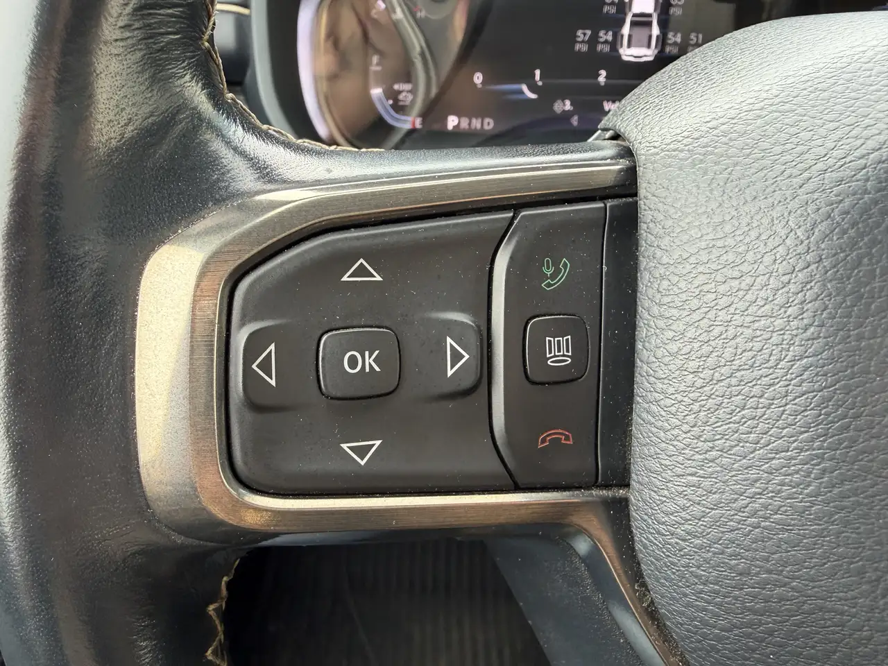 RAM 3500 снимка RAM 3500