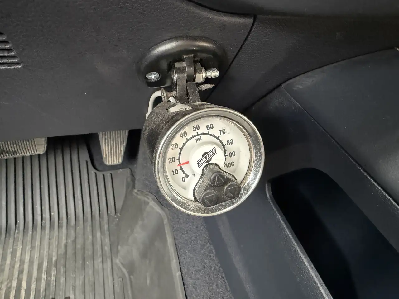 RAM 3500 снимка RAM 3500
