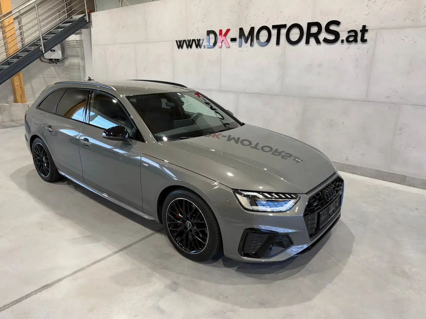 Audi A4 40 TFSI Sport quattro S-Line /RFK/AHK/LED/ACC/ Grau - 2