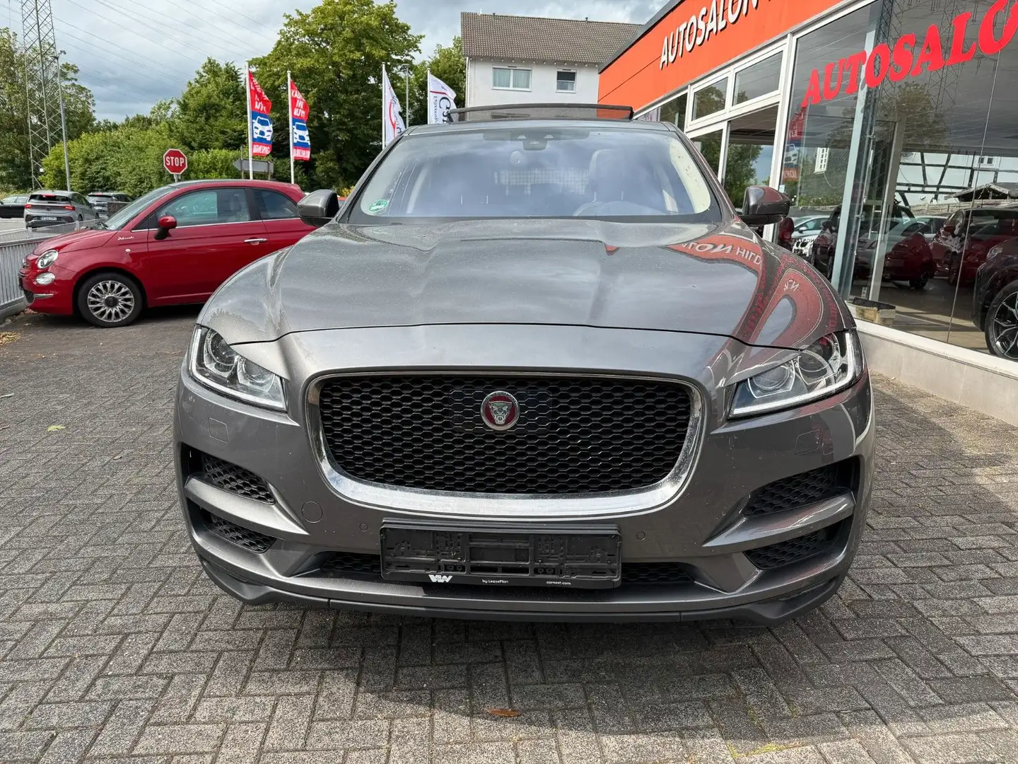 Jaguar F-Pace 30d AWD Prestige HUD Pano MOTORSCHADEN Grau - 2