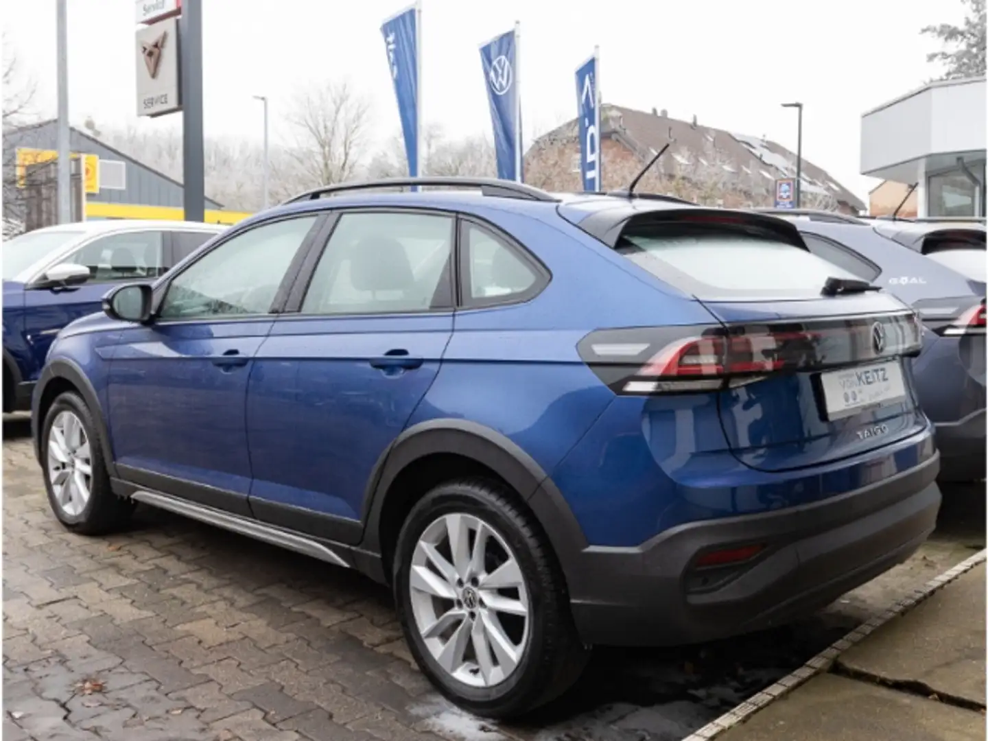 Volkswagen Taigo 1.0 TSI LIFE +SHZ+CARPLAY+USB+PDC+KLI+MET+ Azul - 2