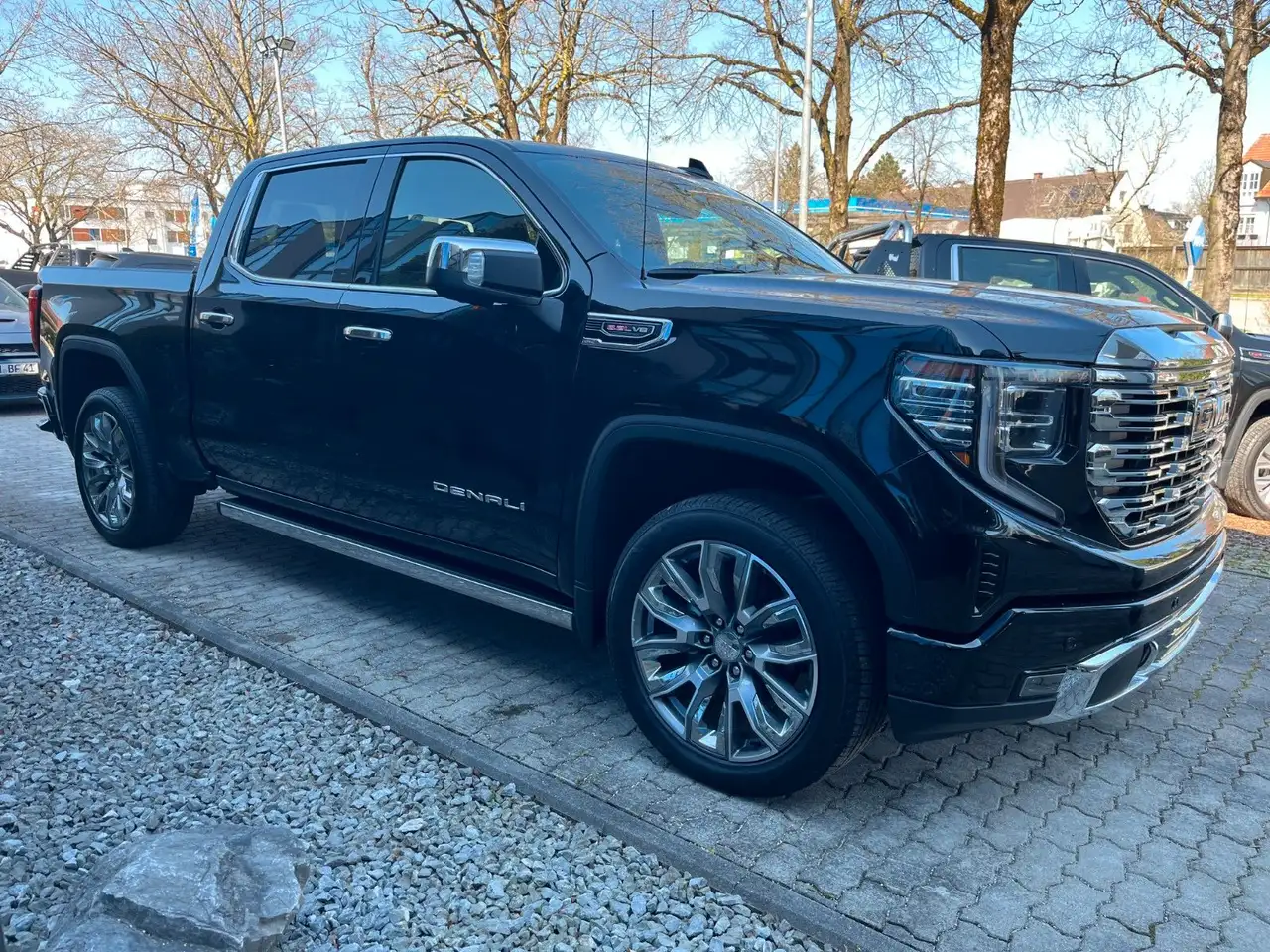 GMC Sierra