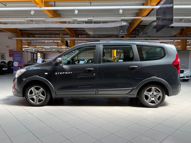 Dacia Lodgy Stepway|5-Sitzer|PDC|Kamera|Klima|Navi|Iso — photo 3