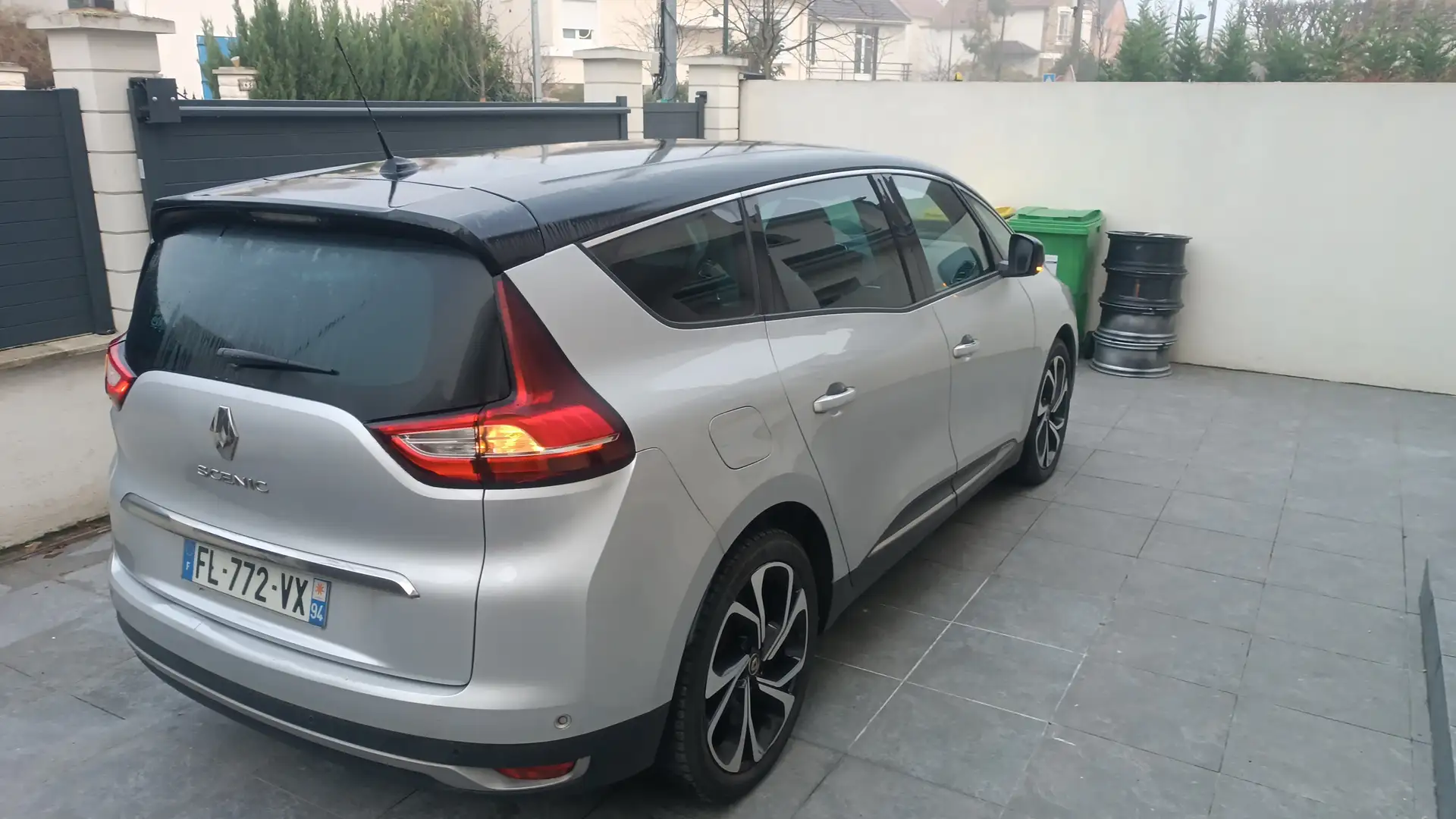 Renault Grand Scenic Grand Scenic Blue dCi 120 EDC Intens FULL OTPTIONS - 1