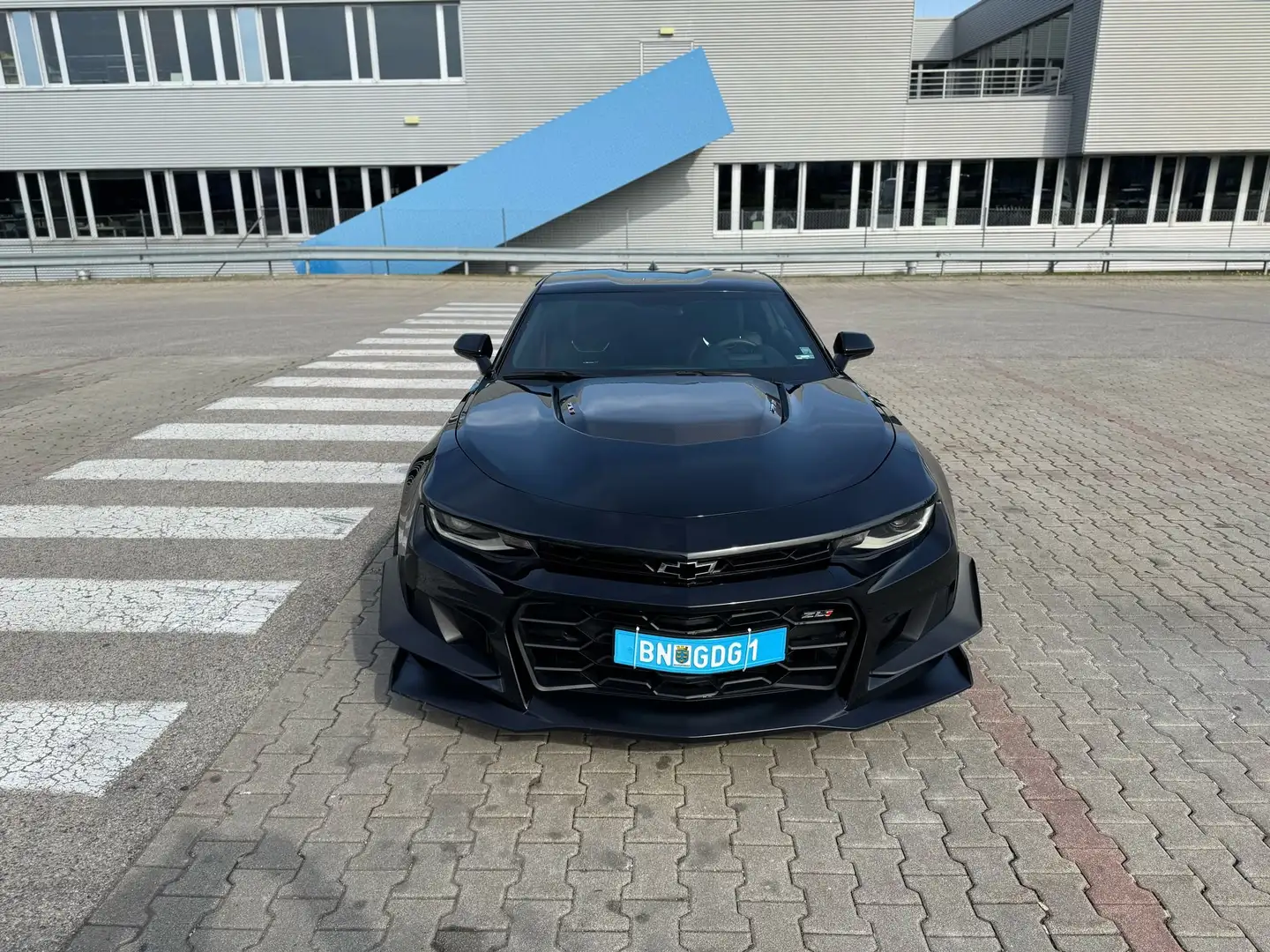 Chevrolet Camaro ZL1 1LE Supercharged Schwarz - 2
