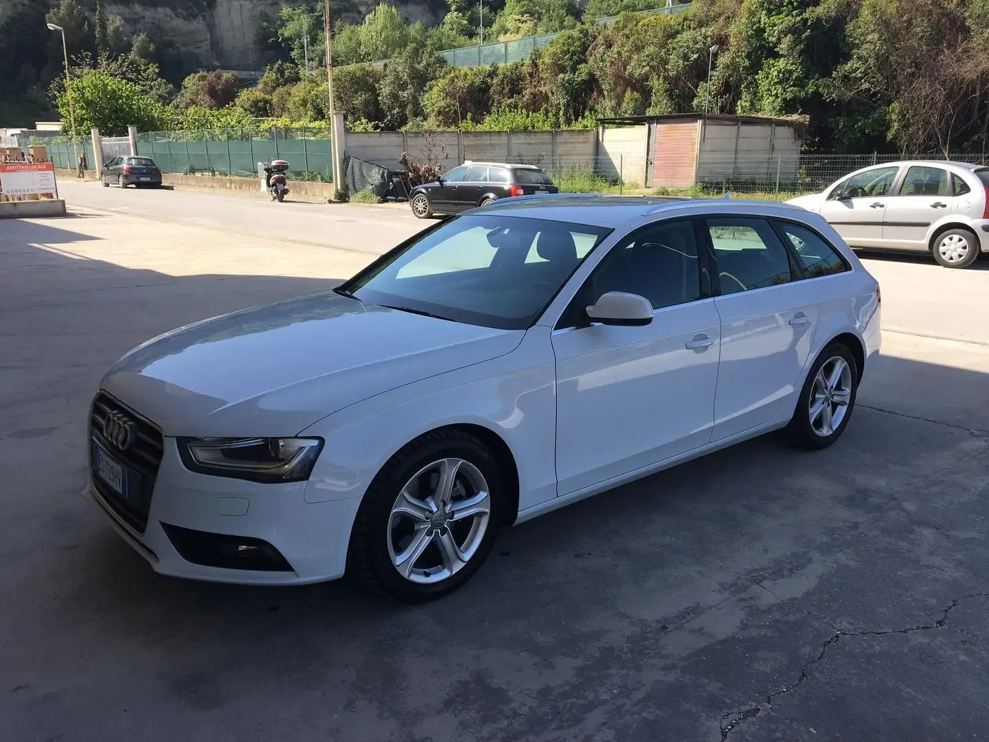 Audi A4 Avant 2.0 tdi Advanced Plus multitronic - 1