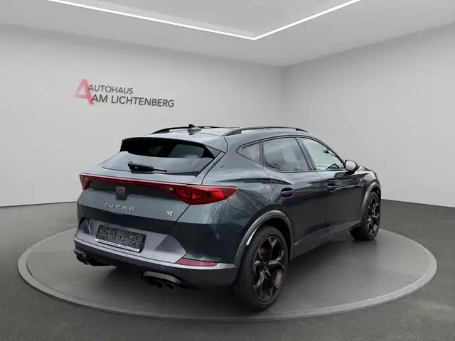 Cupra Formentor view 4