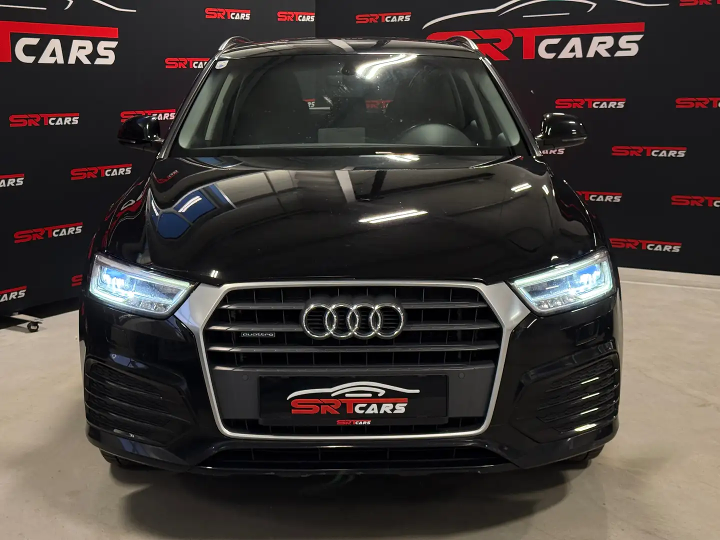 Audi Q3 2.0 TDI sport quattro Aut. *Navi*DriveSelect*AHK Schwarz - 2