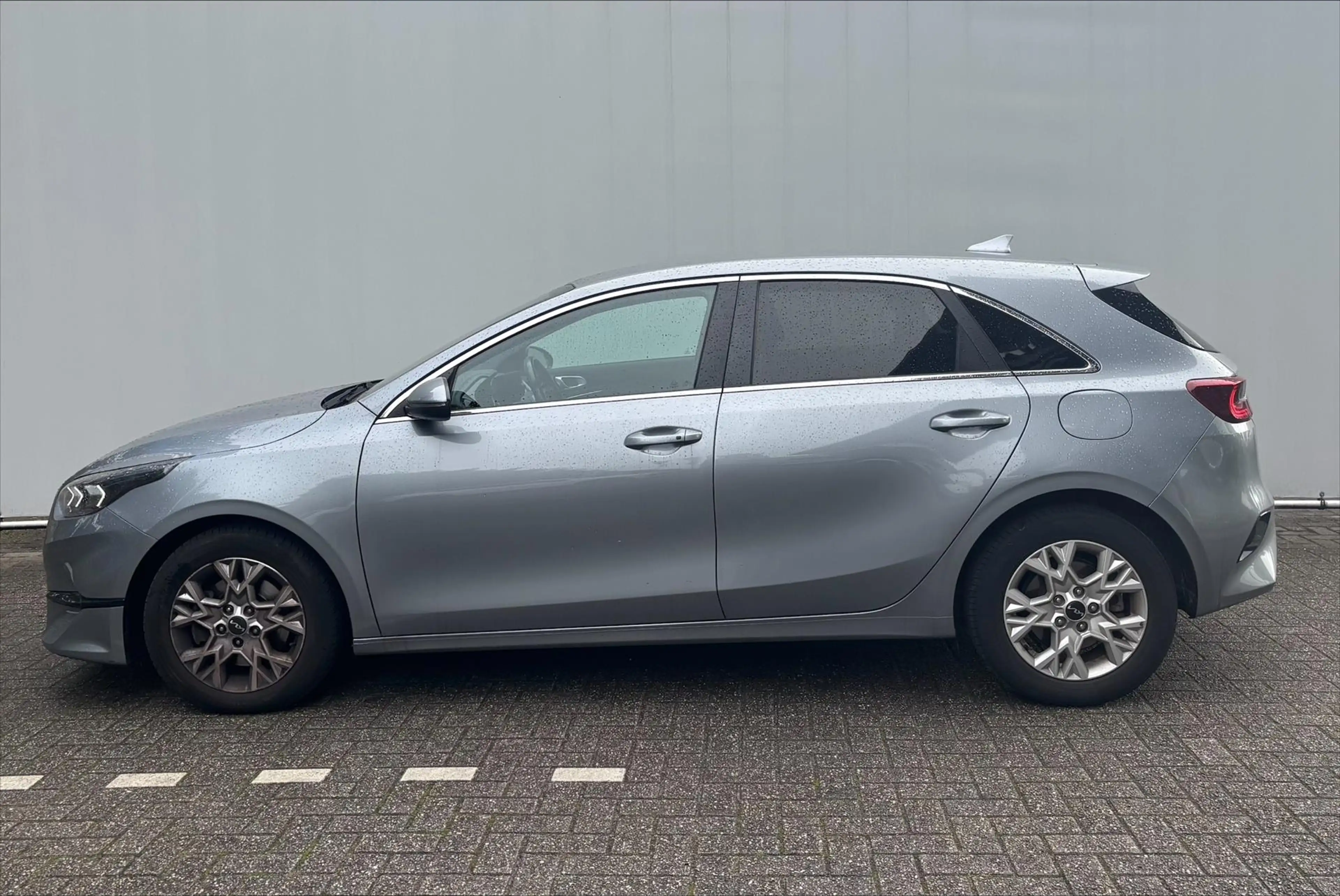 Kia Ceed / cee'd 1.0 T-GDi 120pk MHEV Aut. DynamicPlusLine |Actie! — photo 2