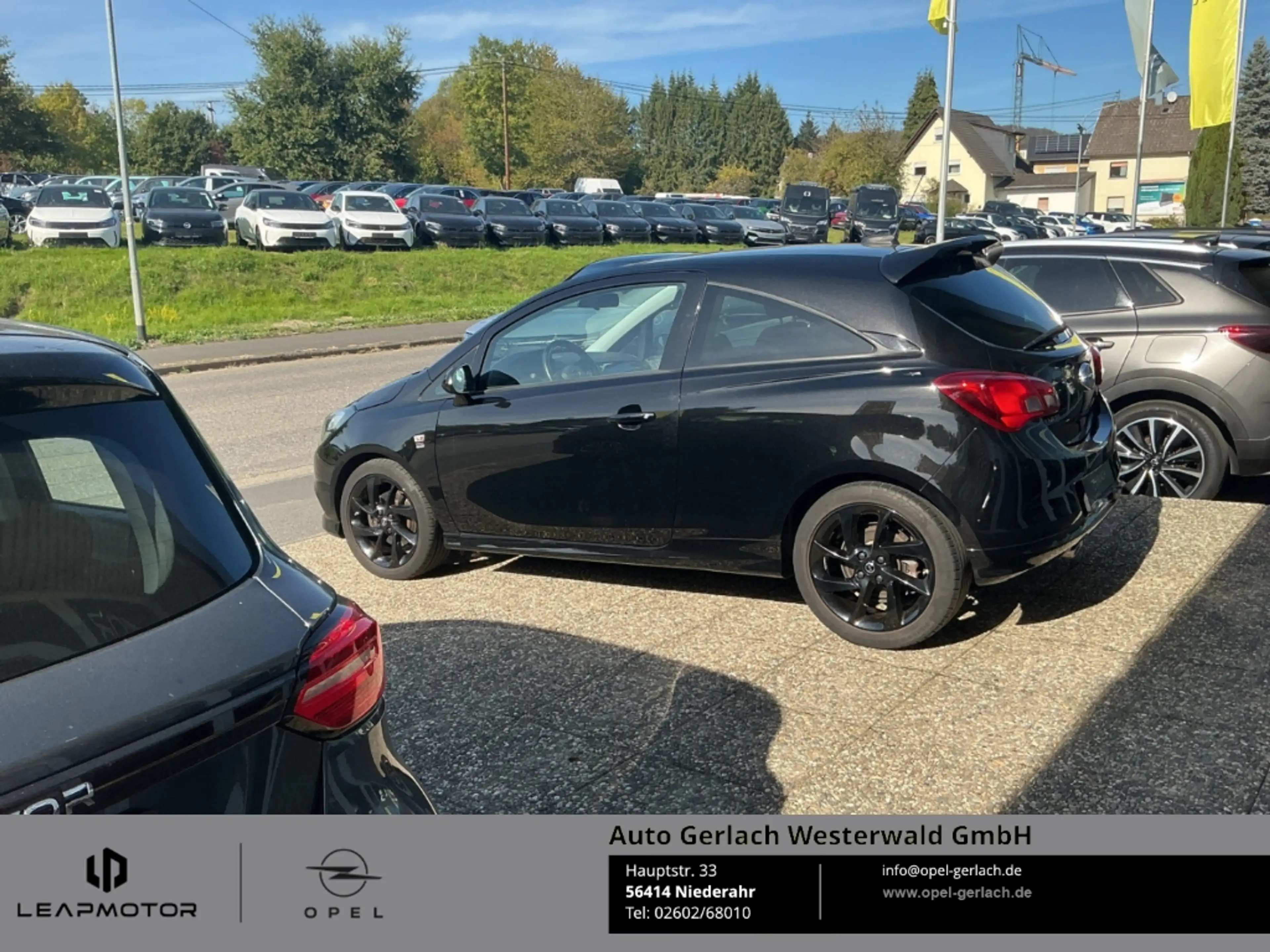 Opel Corsa E Color Edition ecoFlex Sportpaket Apple CarPlay A — photo 11