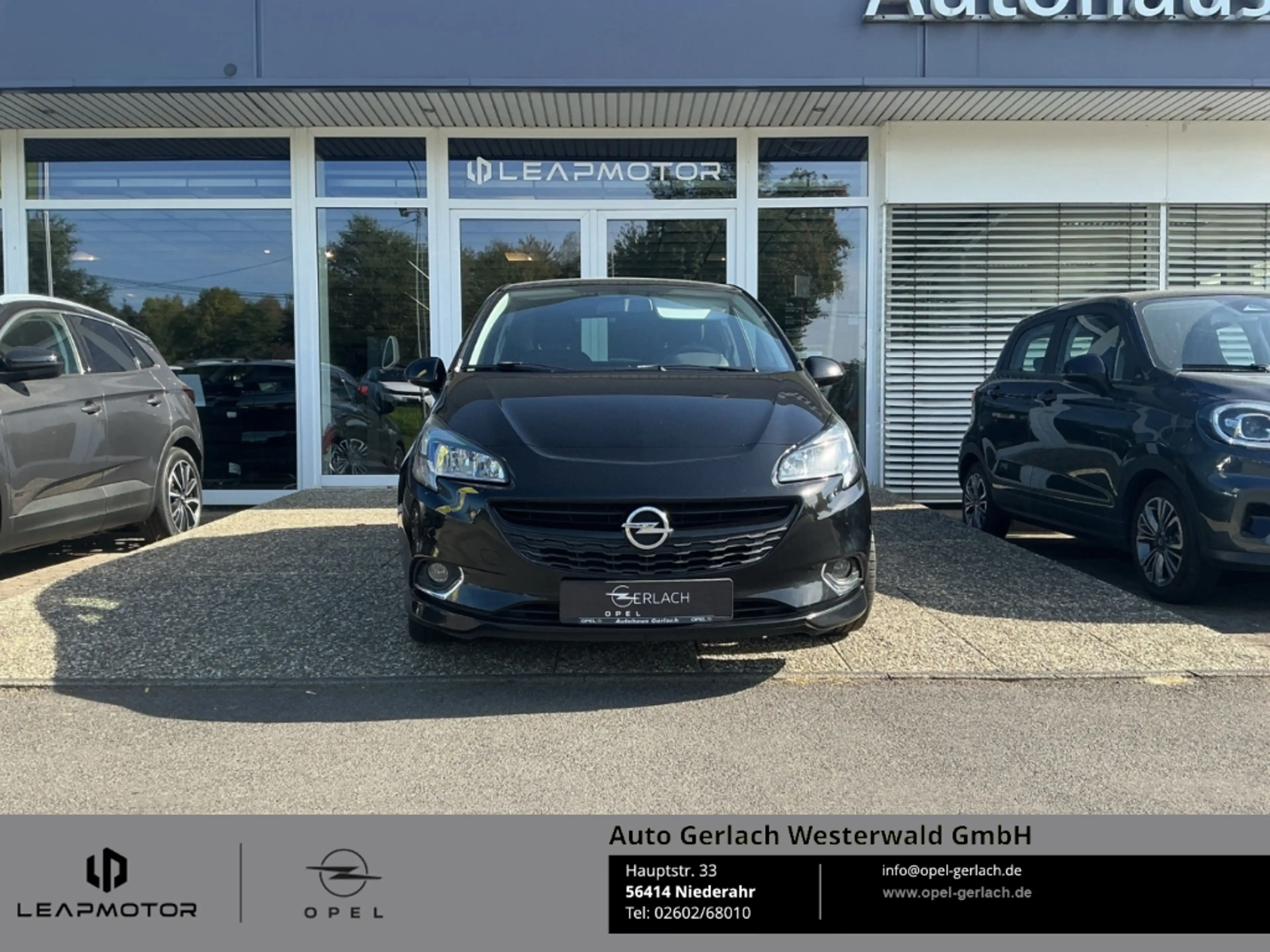 Opel Corsa E Color Edition ecoFlex Sportpaket Apple CarPlay A — photo 2