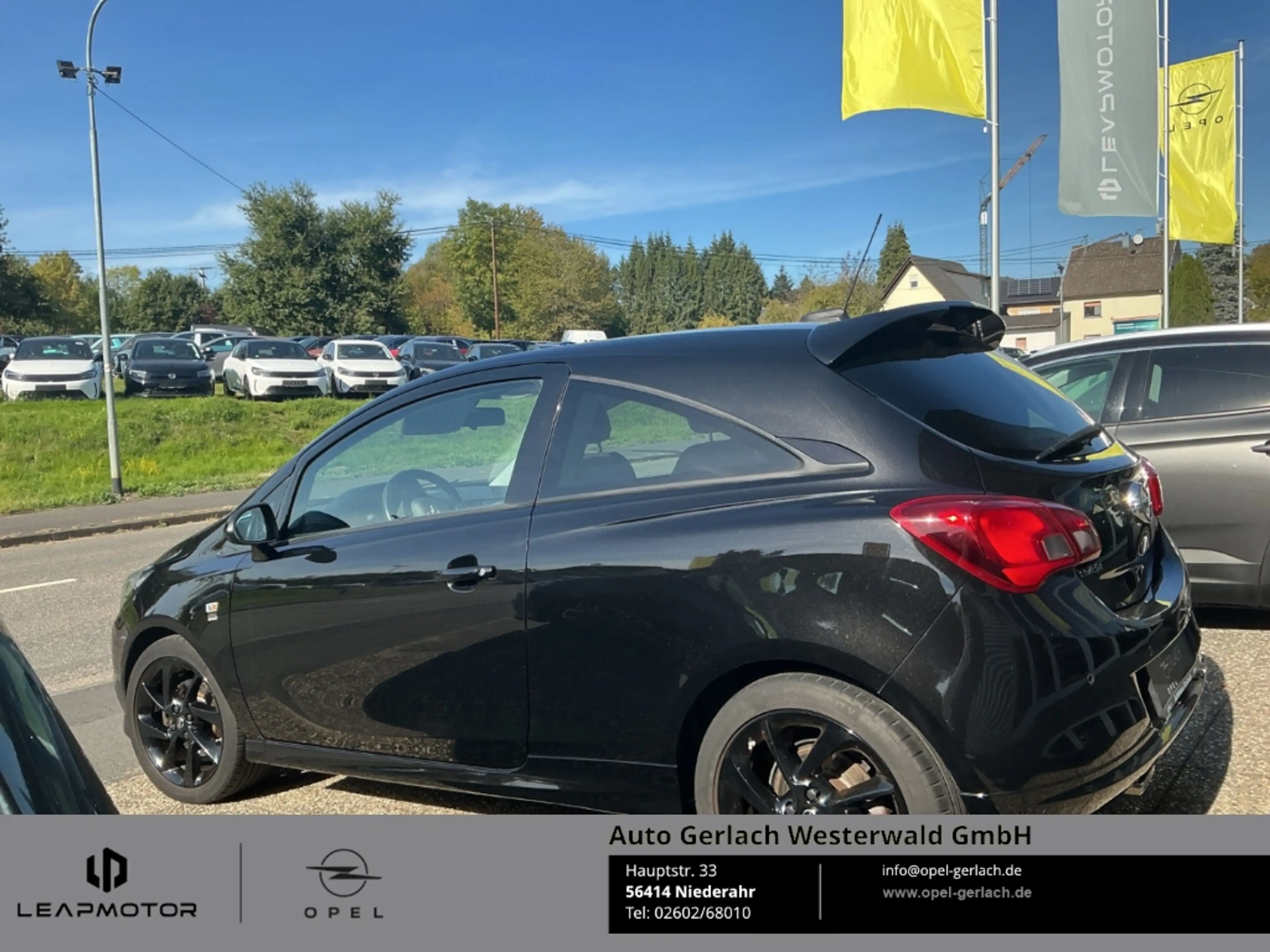 Opel Corsa E Color Edition ecoFlex Sportpaket Apple CarPlay A — photo 4