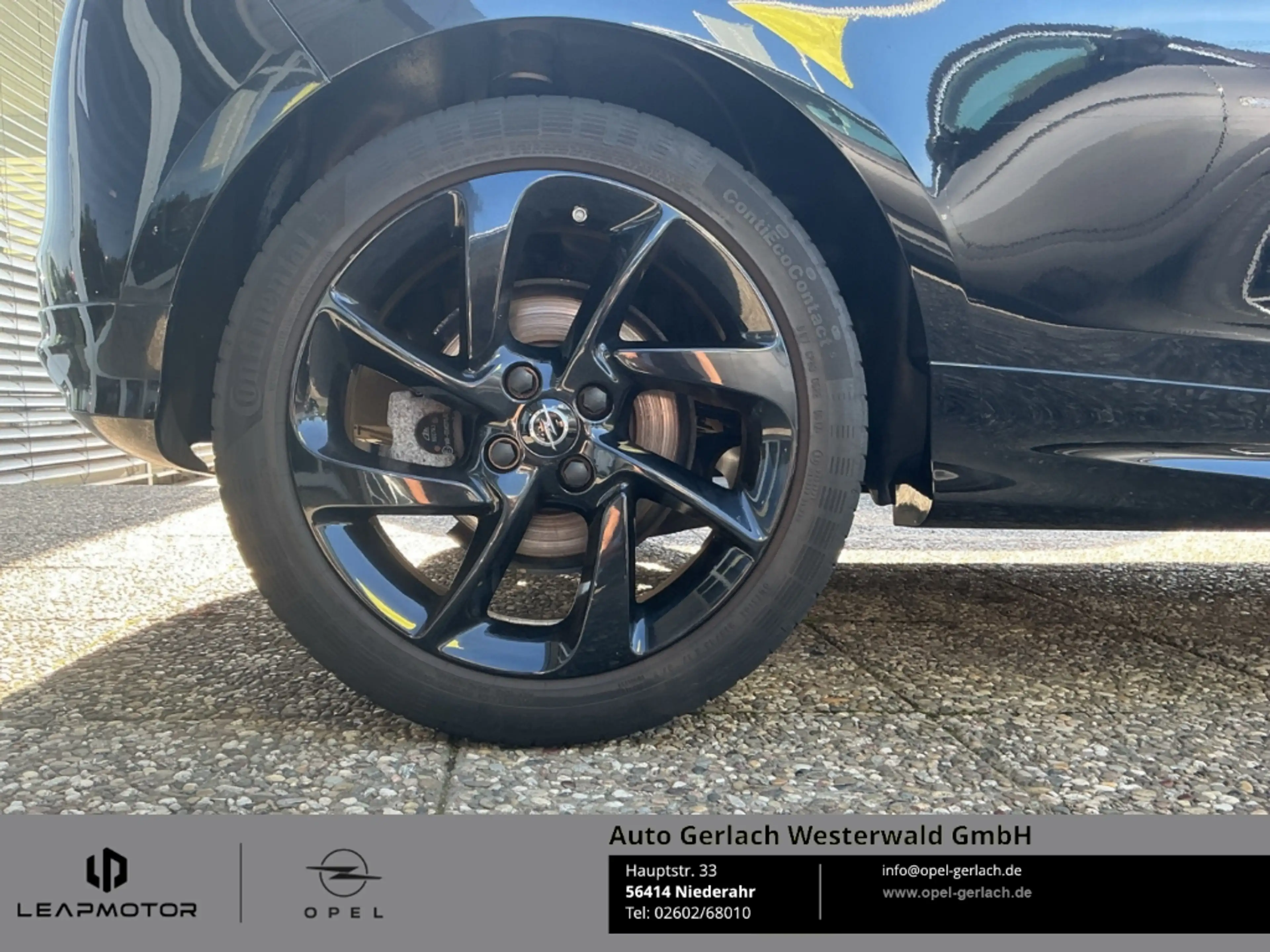 Opel Corsa E Color Edition ecoFlex Sportpaket Apple CarPlay A — photo 14