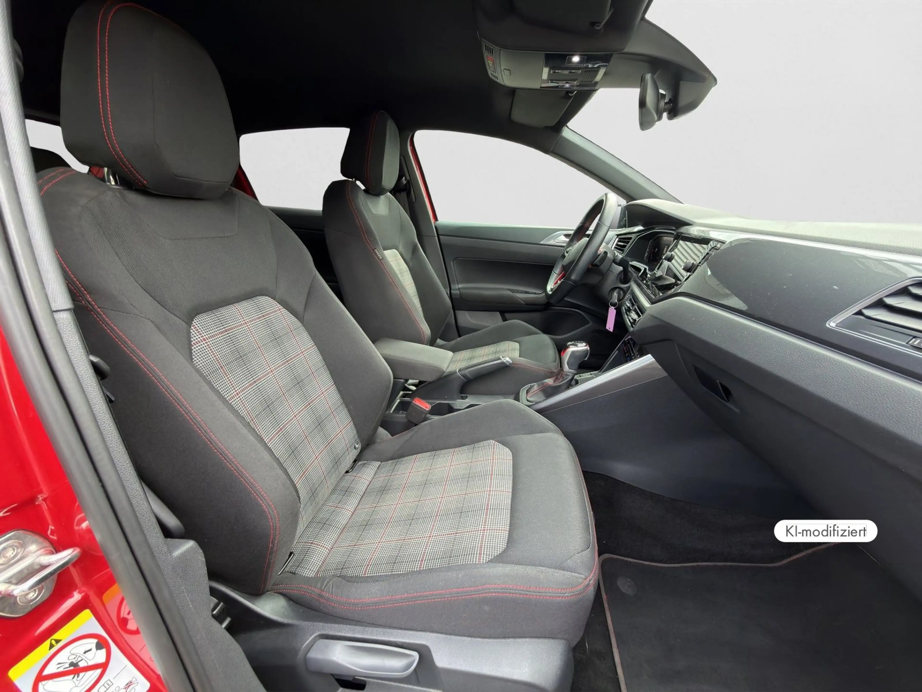 Volkswagen Polo GTI 2.0 TSI DSG MATRIX IQ-DRIVE NAVI RFK — photo 5