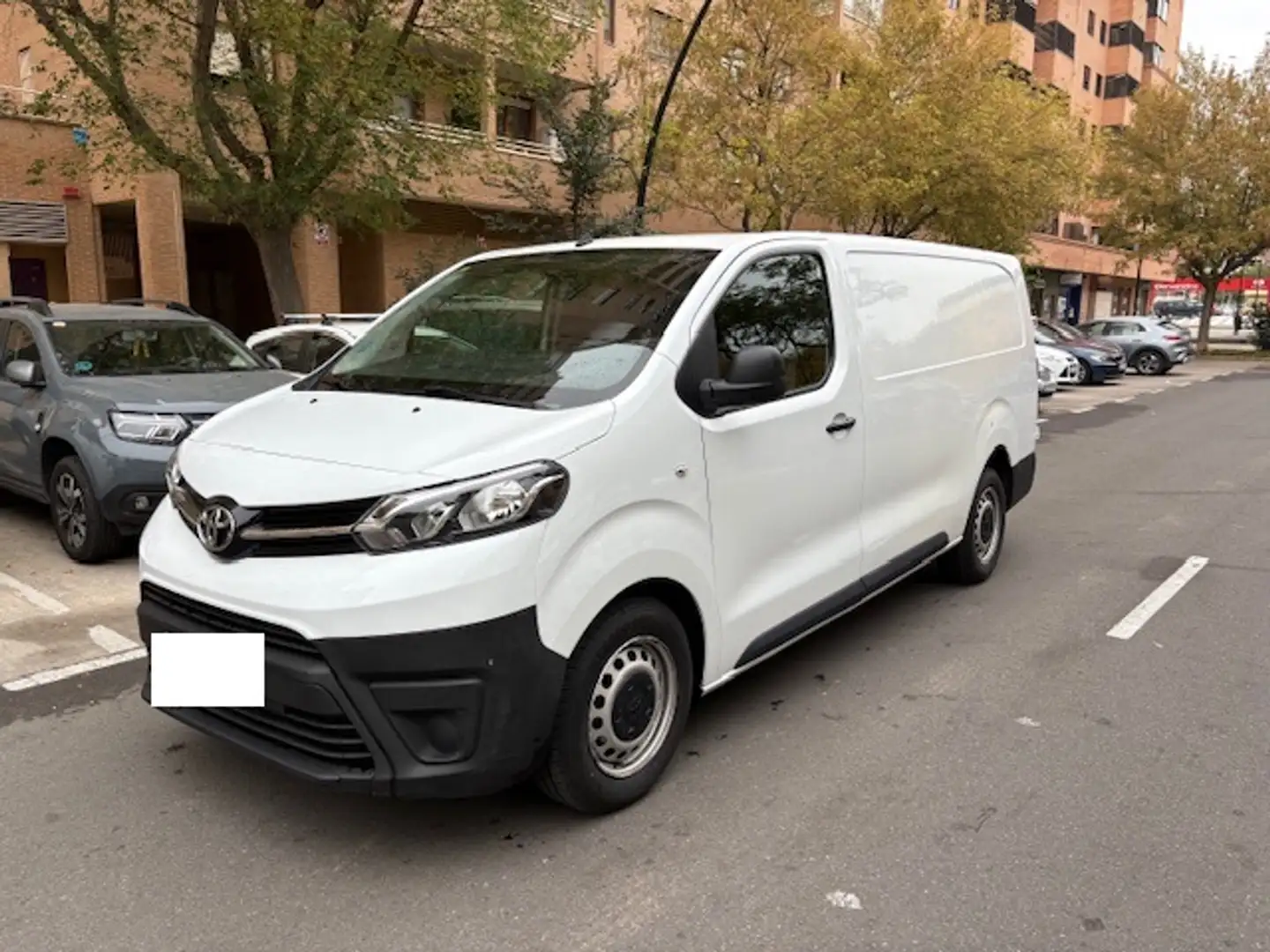 Toyota Proace Van Larga 2.0D Comfort 120 Blanco - 1