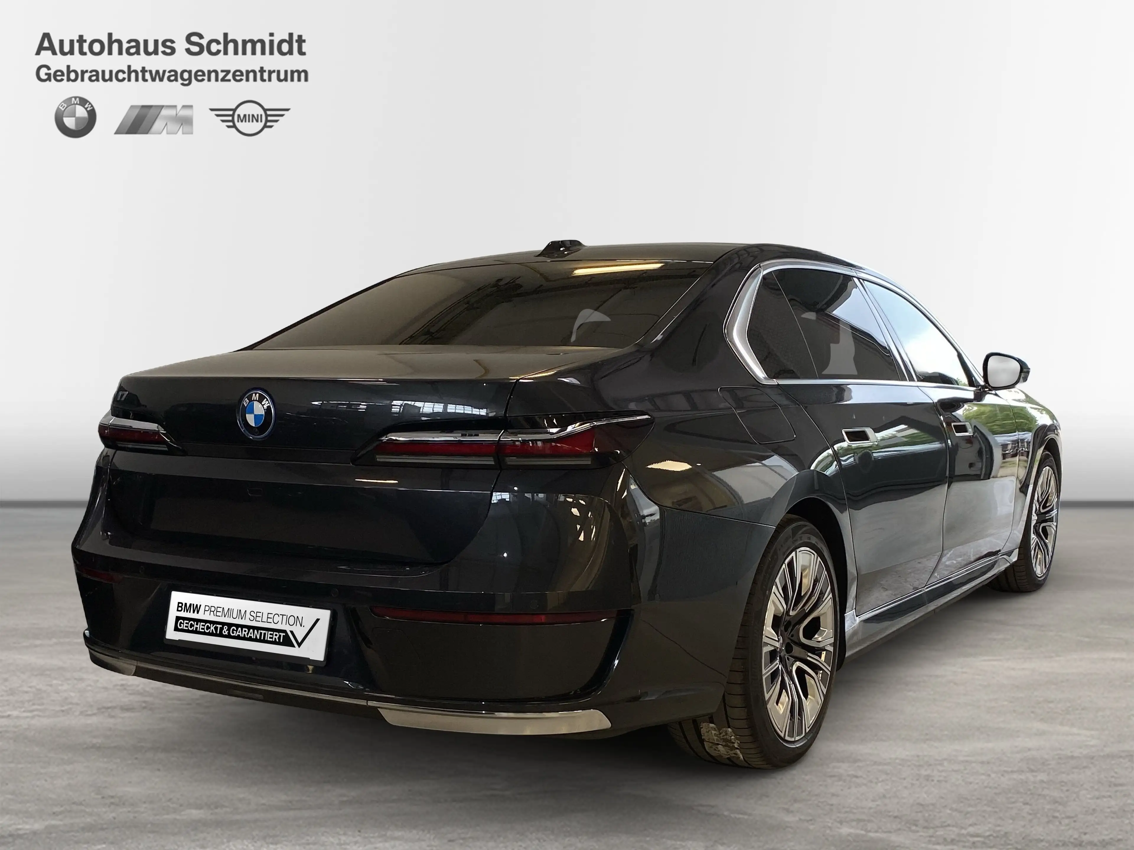 BMW i7 xDrive60 Limousine — photo 5