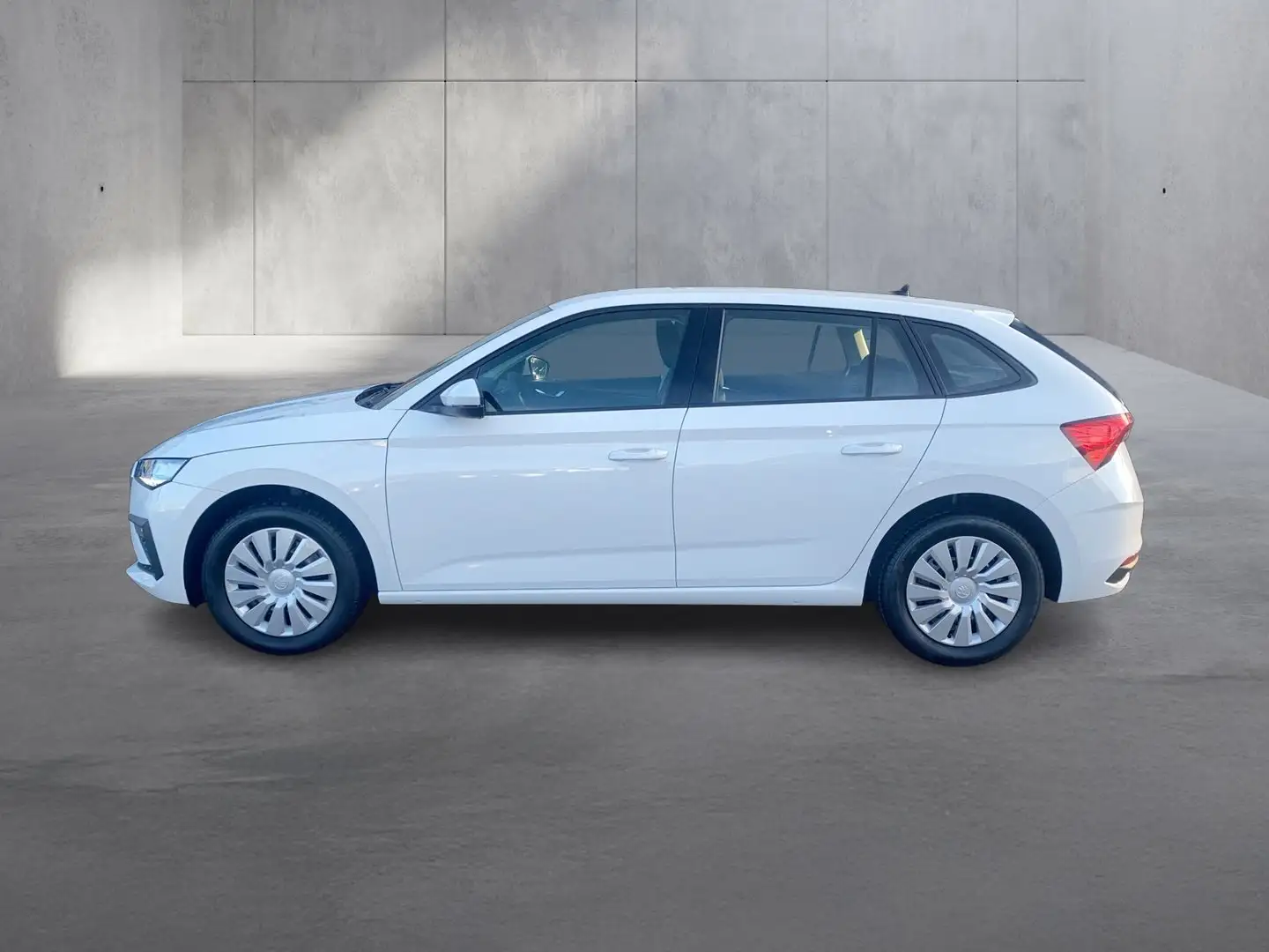 Skoda Scala Essence TSI Weiß - 2