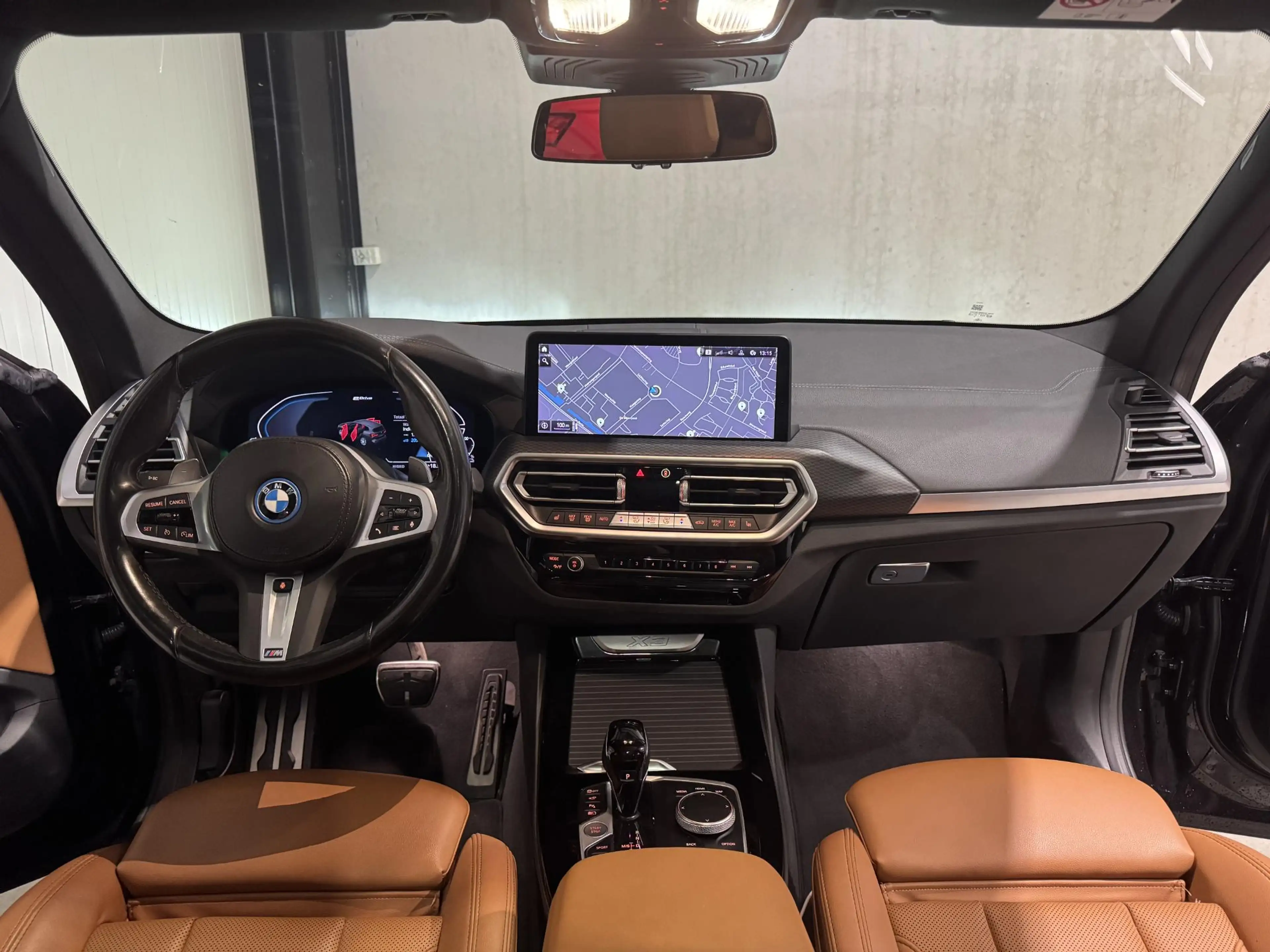 BMW X3 xDrive30e M-pakket | panorama | navi | led | leder — photo 4