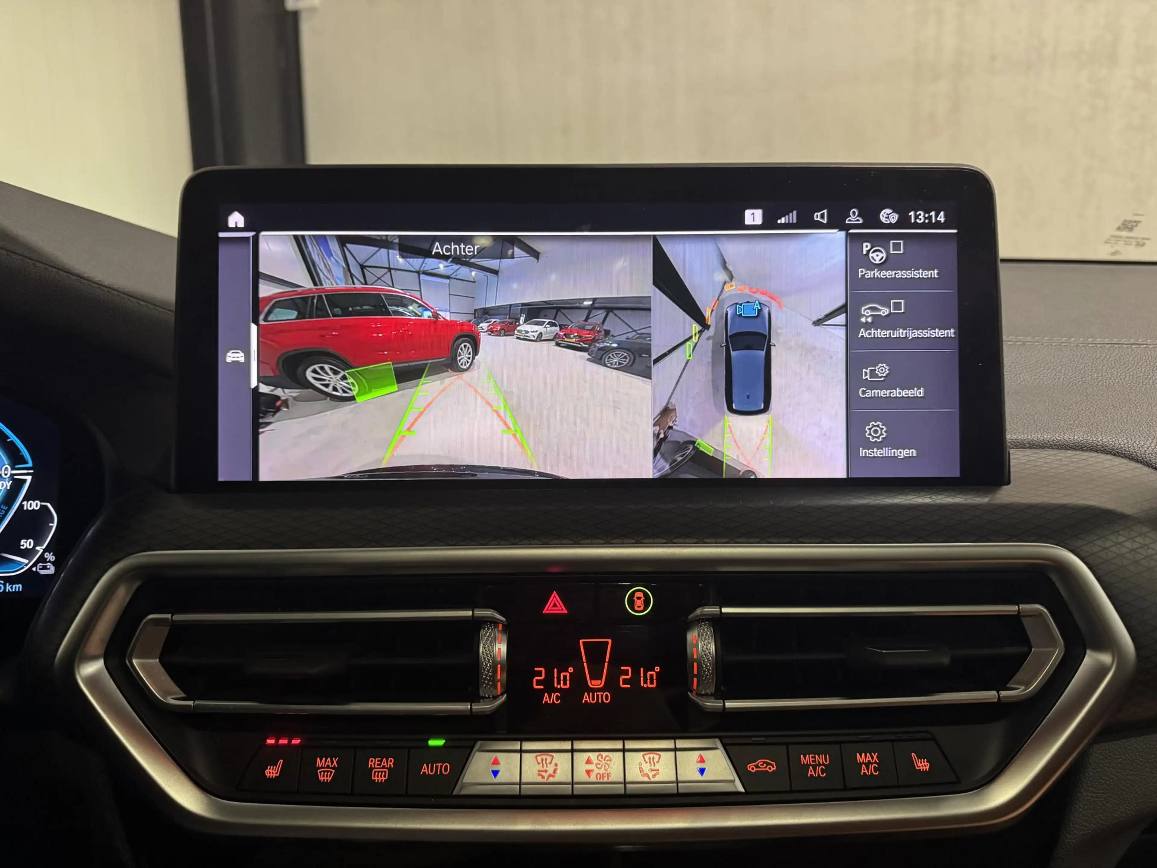 BMW X3 xDrive30e M-pakket | panorama | navi | led | leder — photo 10