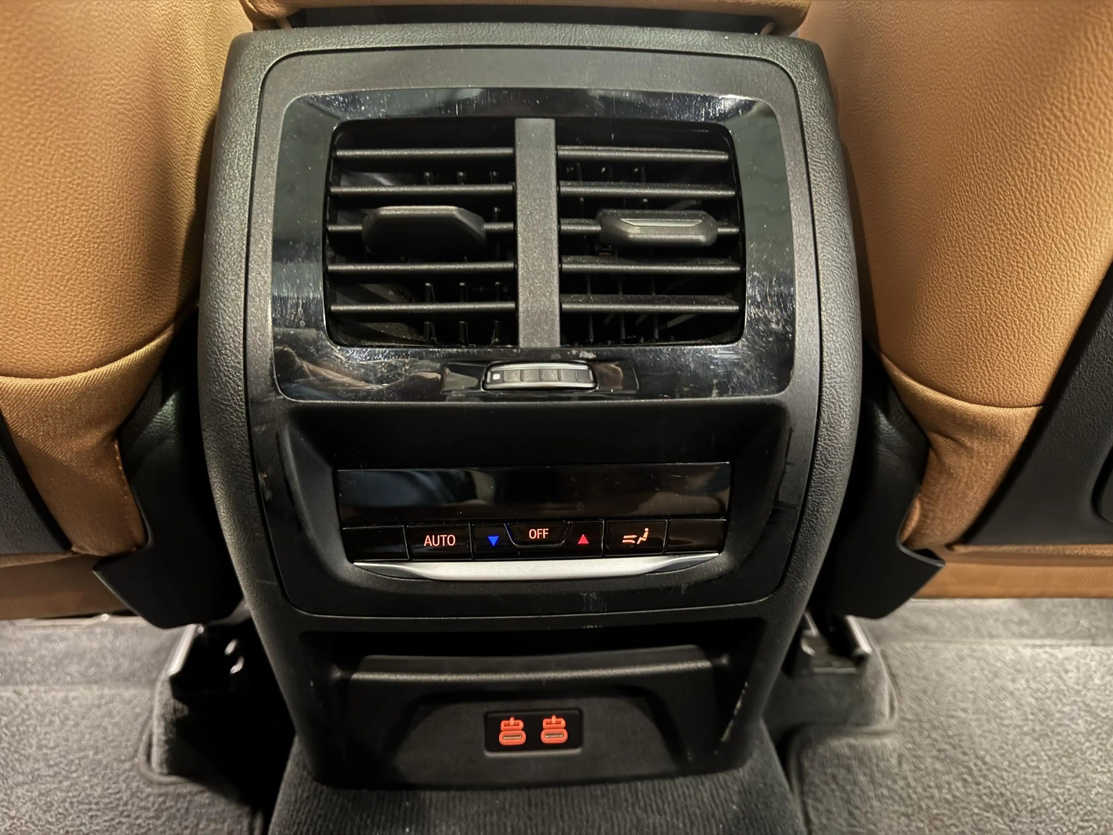 BMW X3 xDrive30e M-pakket | panorama | navi | led | leder — photo 21