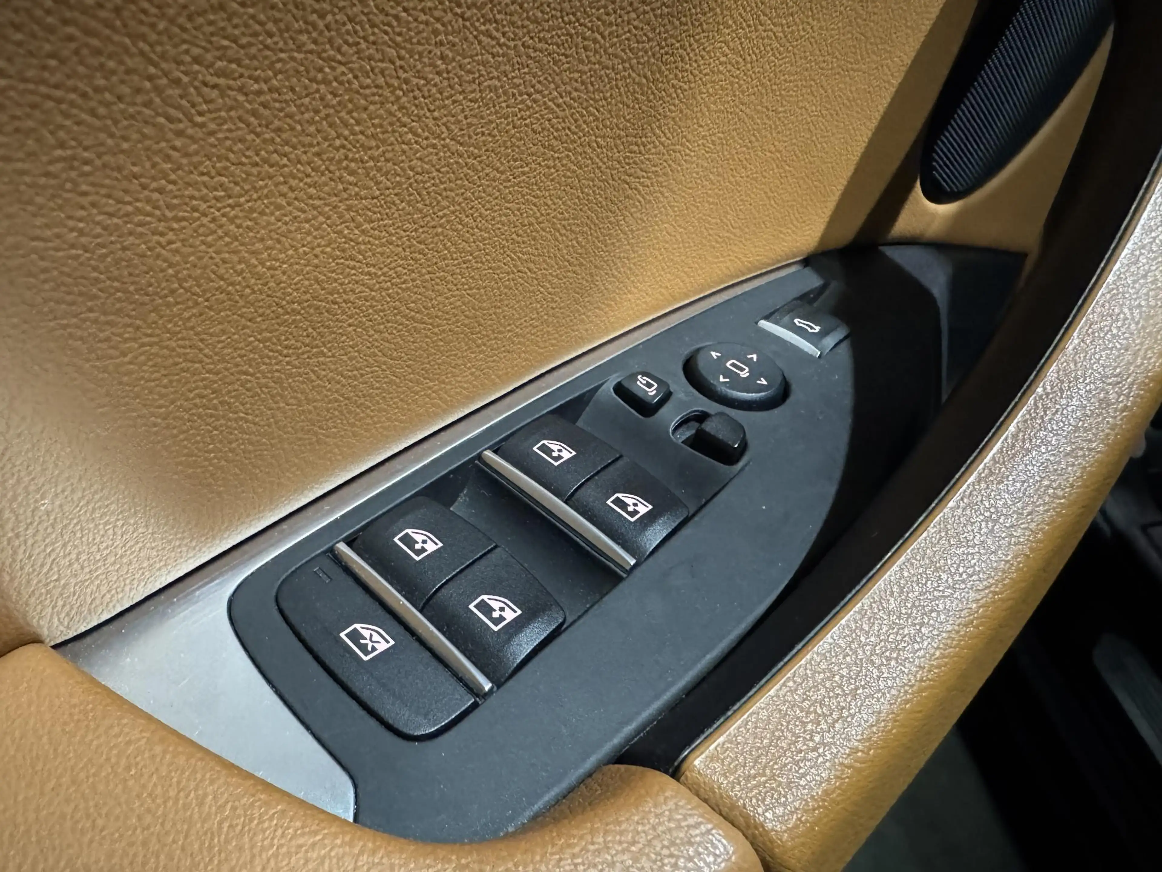 BMW X3 xDrive30e M-pakket | panorama | navi | led | leder — photo 18