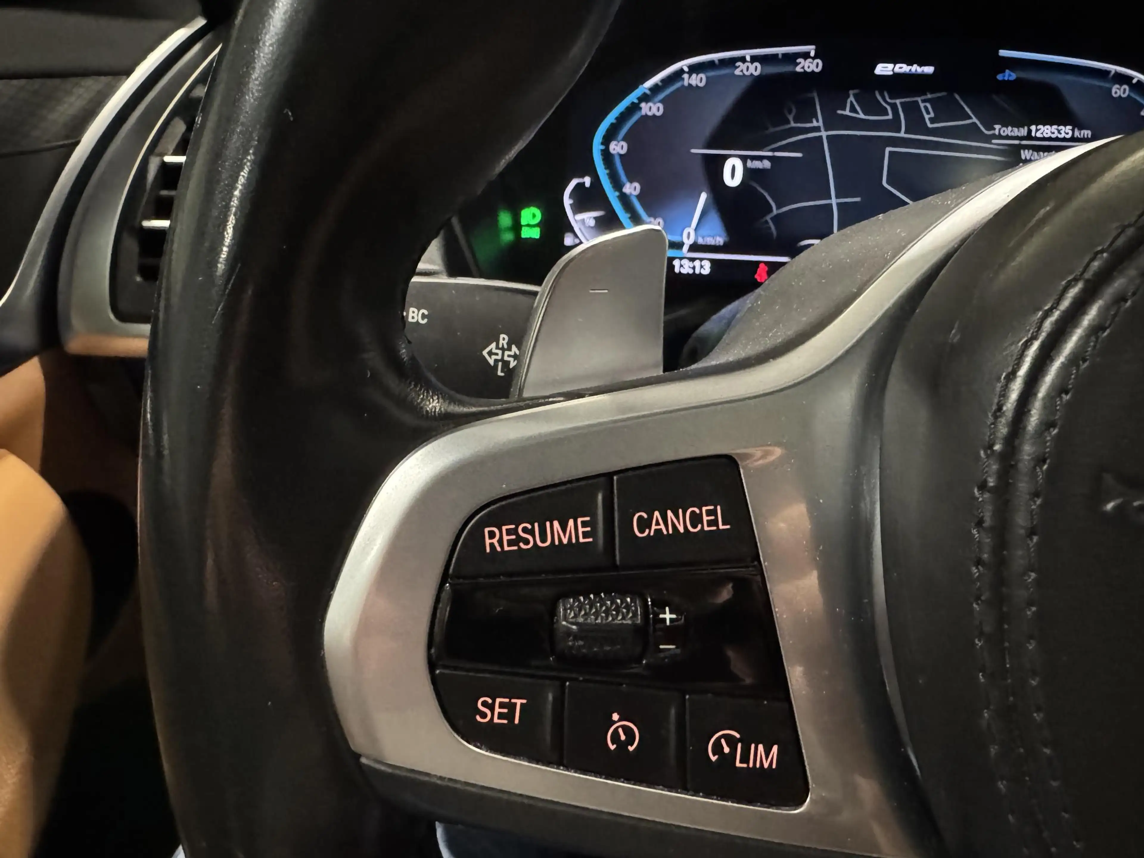 BMW X3 xDrive30e M-pakket | panorama | navi | led | leder — photo 15