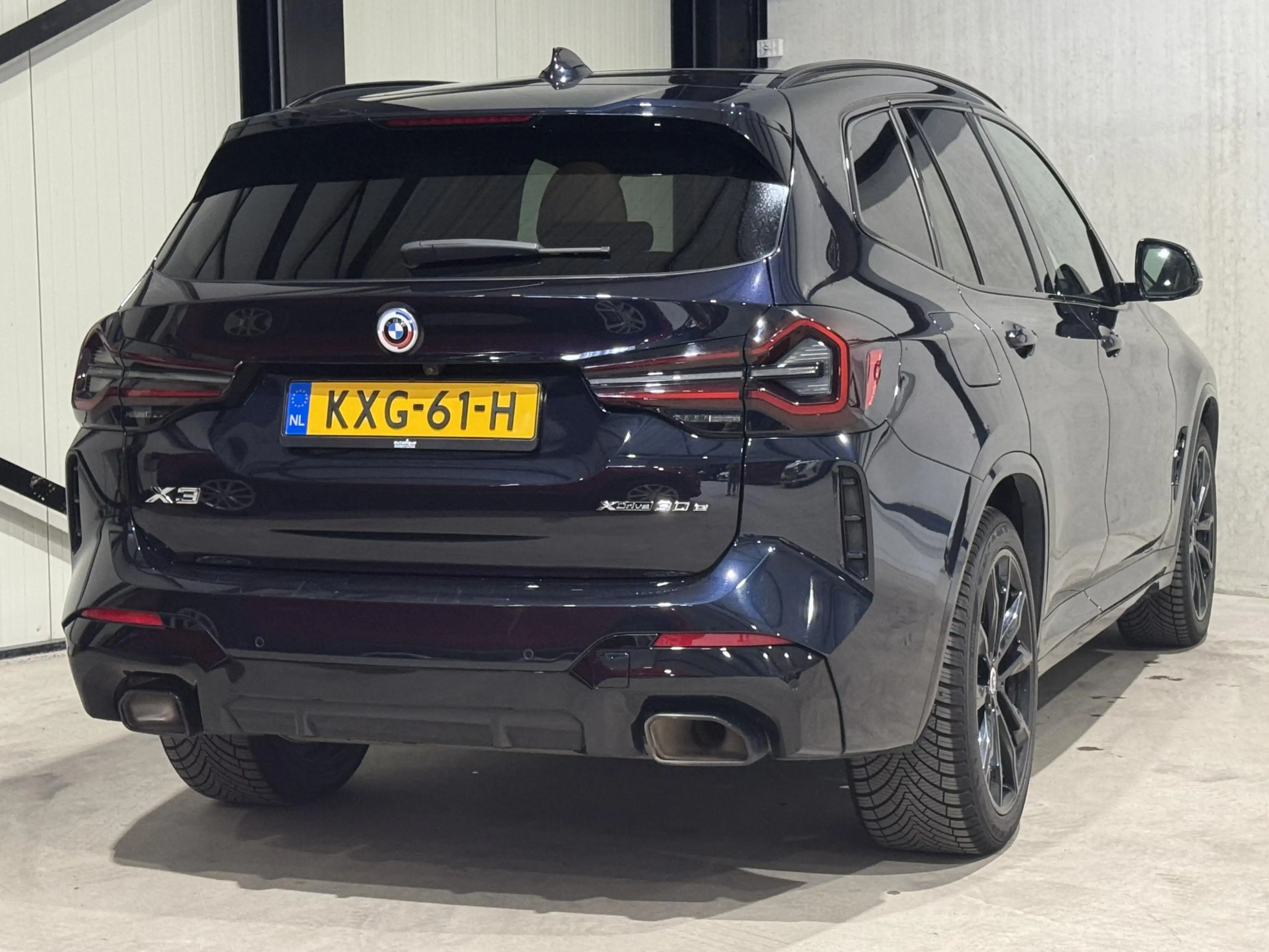 BMW X3 xDrive30e M-pakket | panorama | navi | led | leder — photo 34