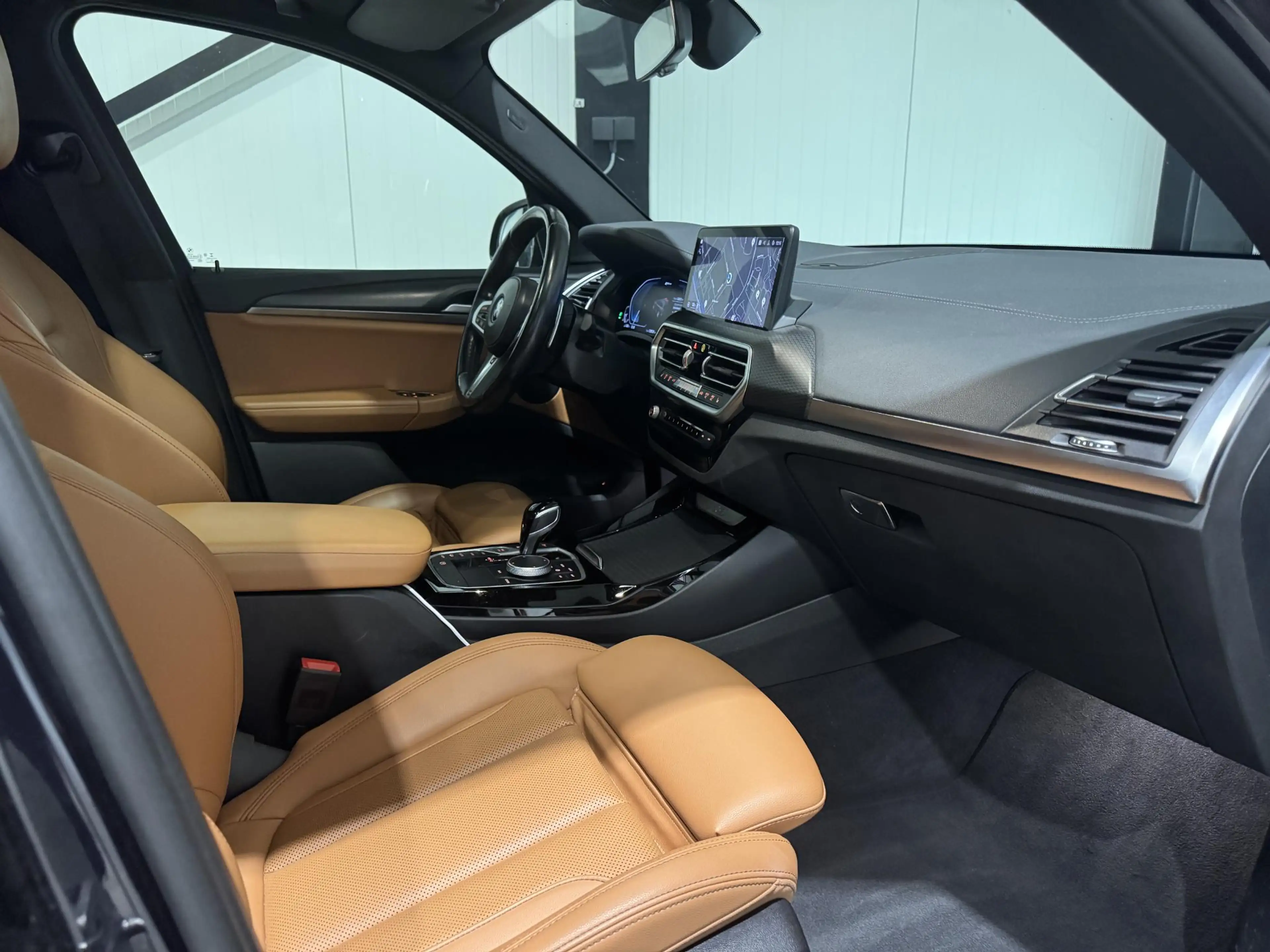 BMW X3 xDrive30e M-pakket | panorama | navi | led | leder — photo 8