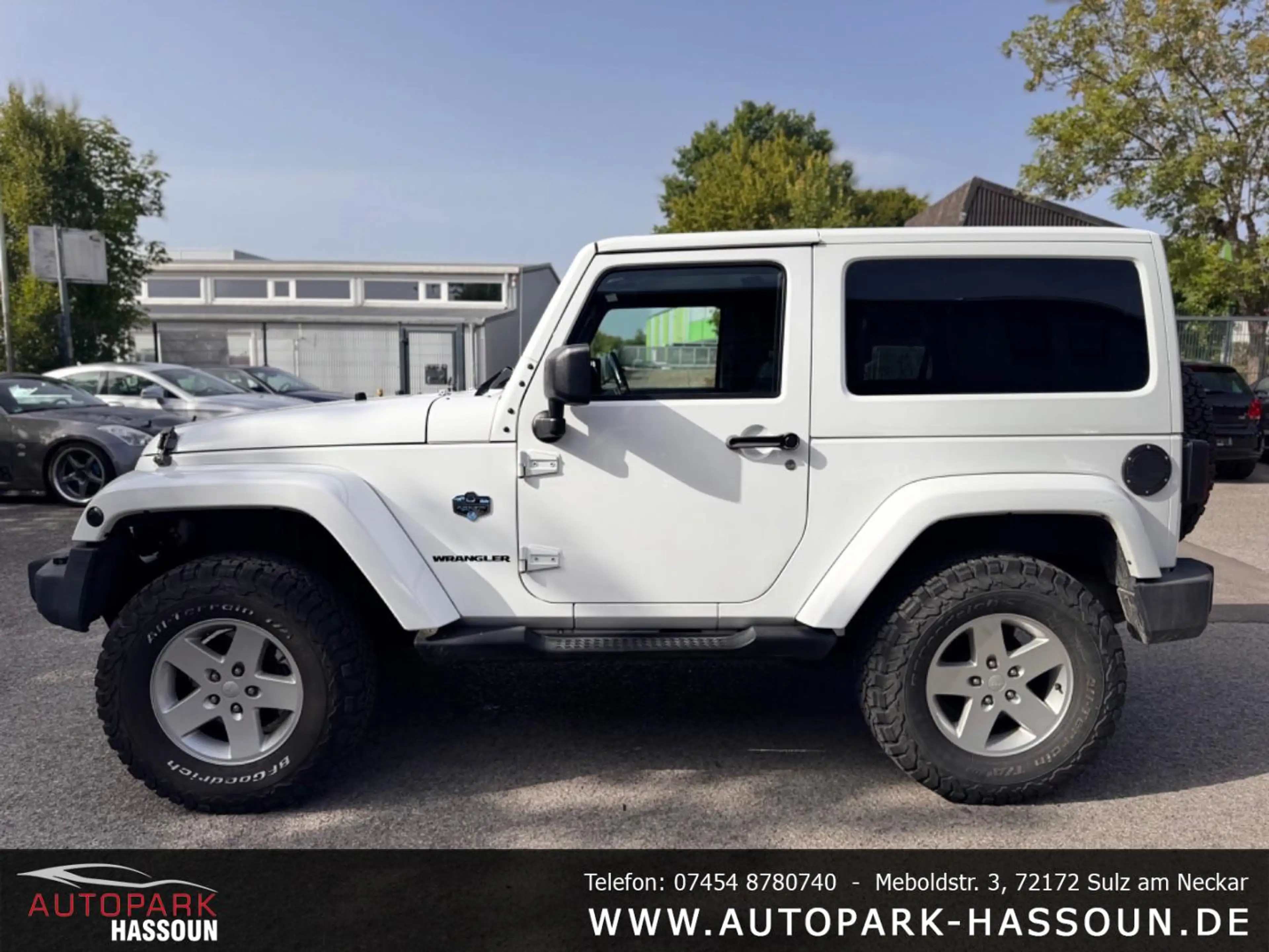 Jeep Wrangler JK 2.8 CRD Arctic TÜV 08/28 LED/XENON — photo 14