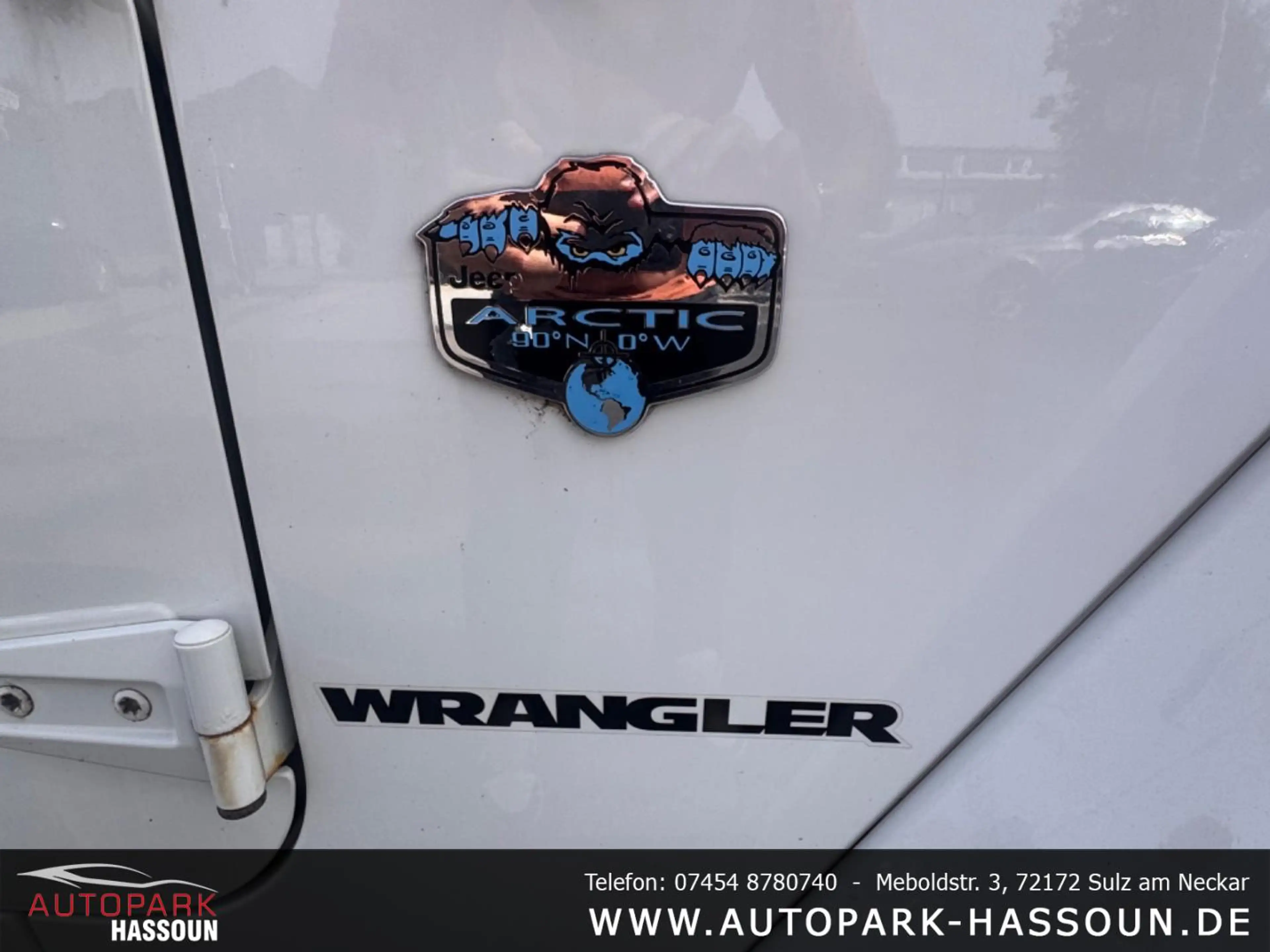 Jeep Wrangler JK 2.8 CRD Arctic TÜV 08/28 LED/XENON — photo 6