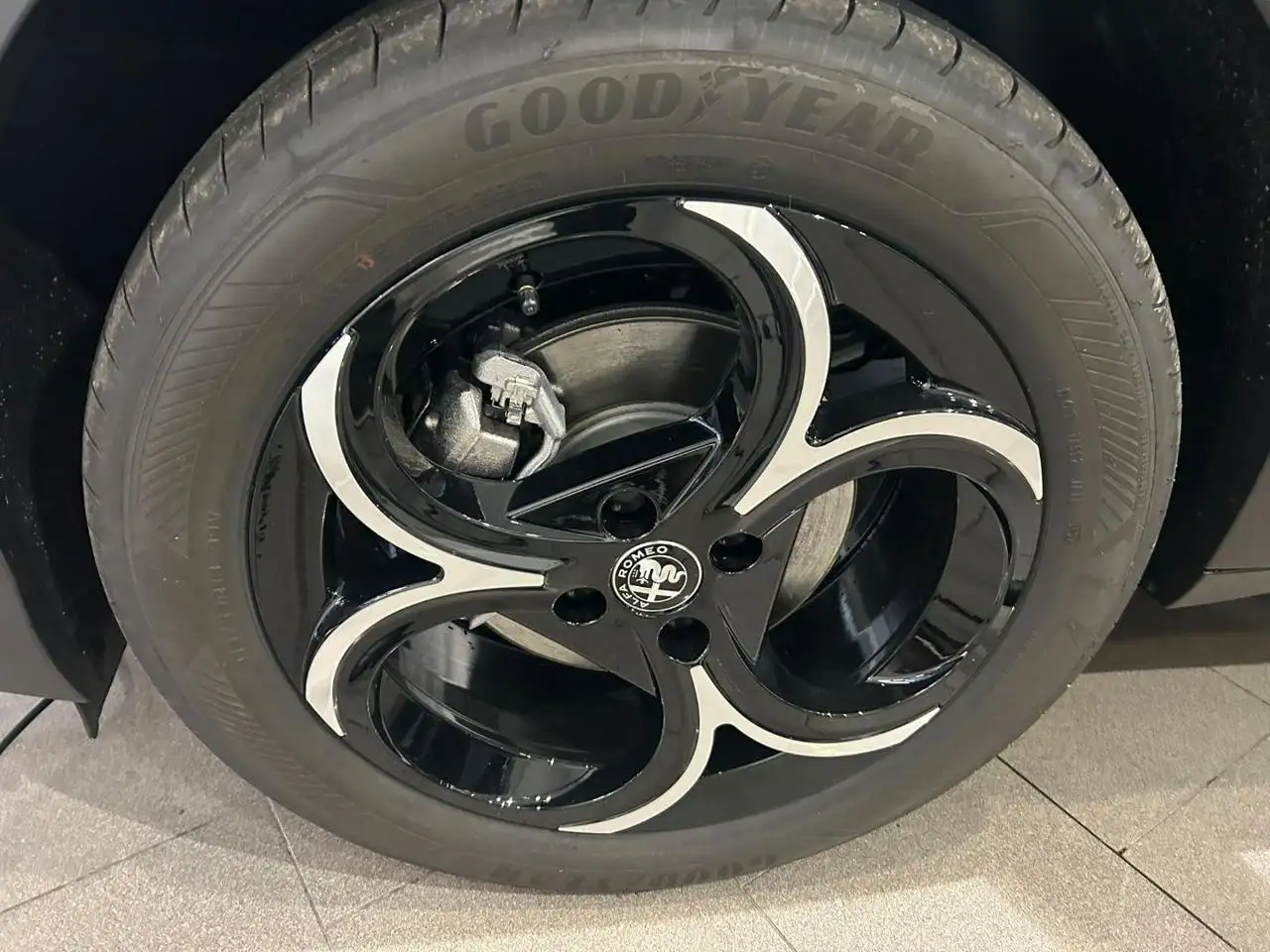 Alfa Romeo Junior 2026