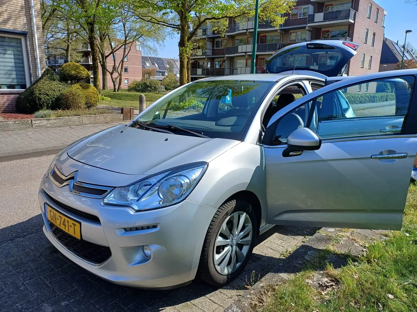 Citroen C3 C3 1.0 PureT Collection Zilver - 1