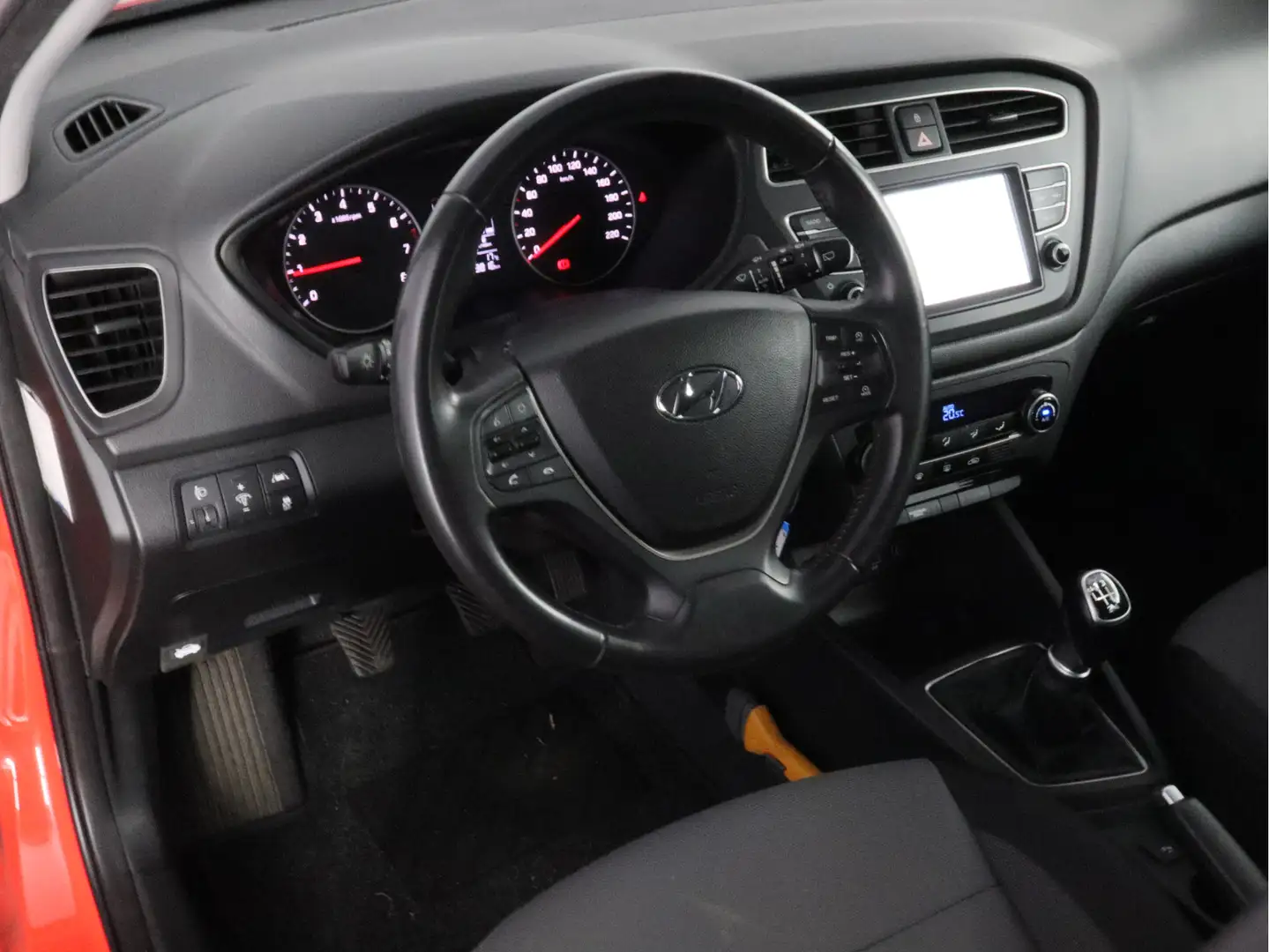 Hyundai i20 1.0 T-GDI Comfort | Navigatie | Trekhaak | Lichtme Rot - 2