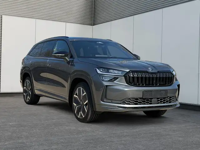 Skoda Kodiaq Sportline 4x4+AHK+PANO+KAMERA+EL. HECKKL.+PDC+2... Ansicht 35