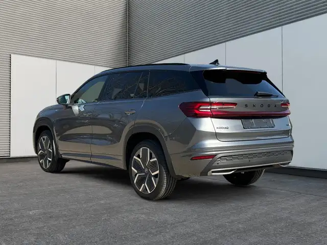 Skoda Kodiaq Sportline 4x4+AHK+PANO+KAMERA+EL. HECKKL.+PDC+2... Ansicht 36