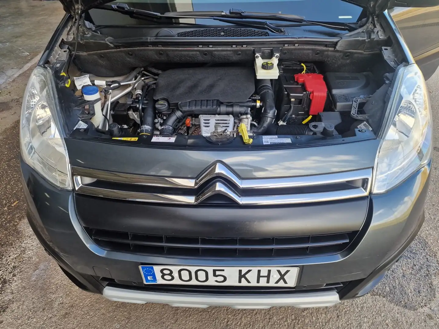 Citroen Berlingo PureTech S&S Talla M Shine 110 Gris - 2