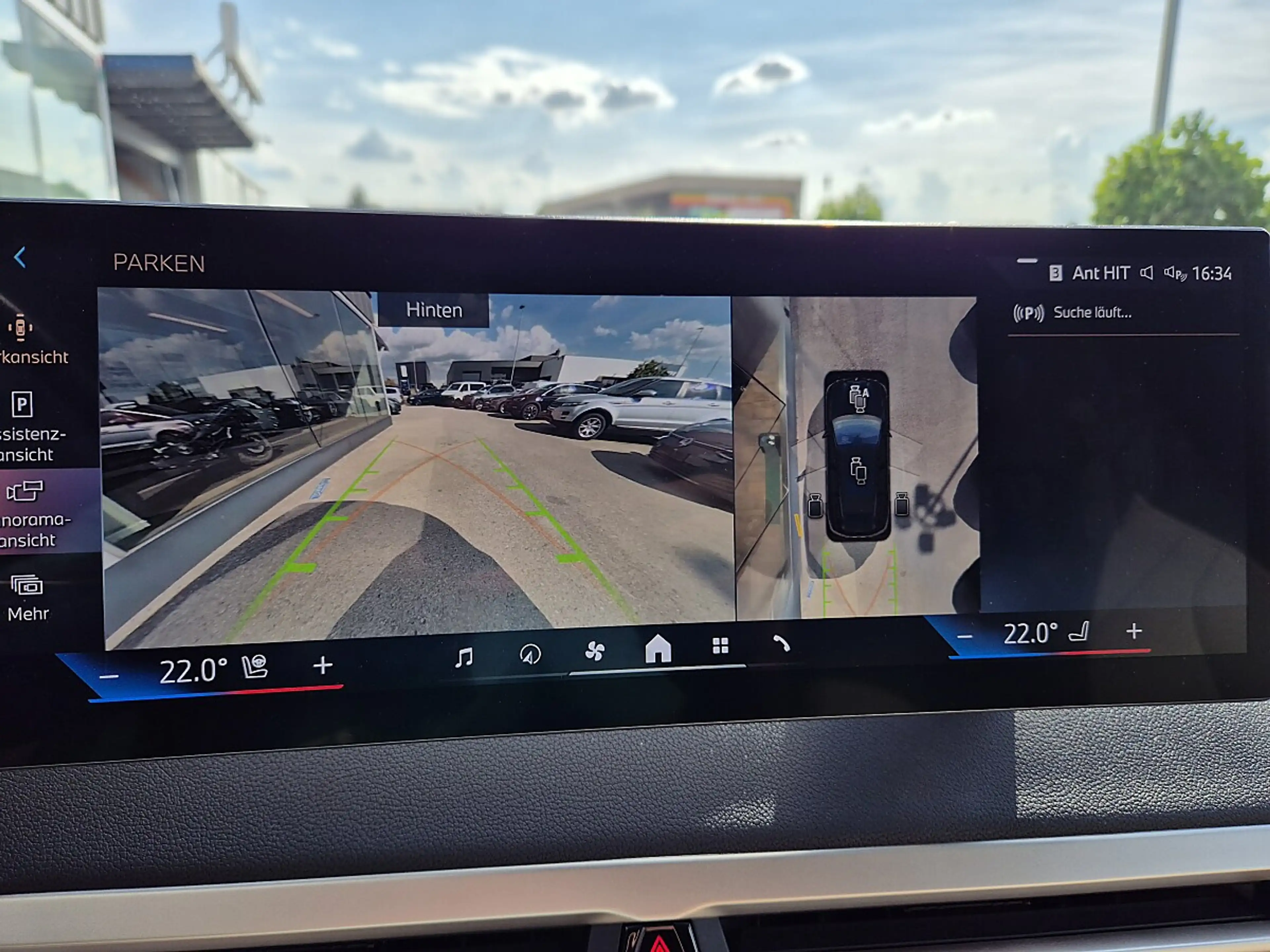 BMW iX xDrive40 — photo 14