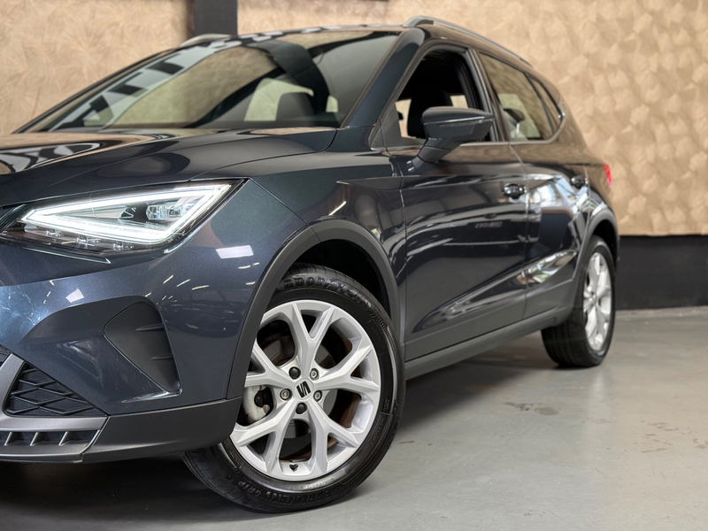 SEAT Arona 1.0 EcoTSI FR Business Connect | Led | Sfeerverlic — photo 2