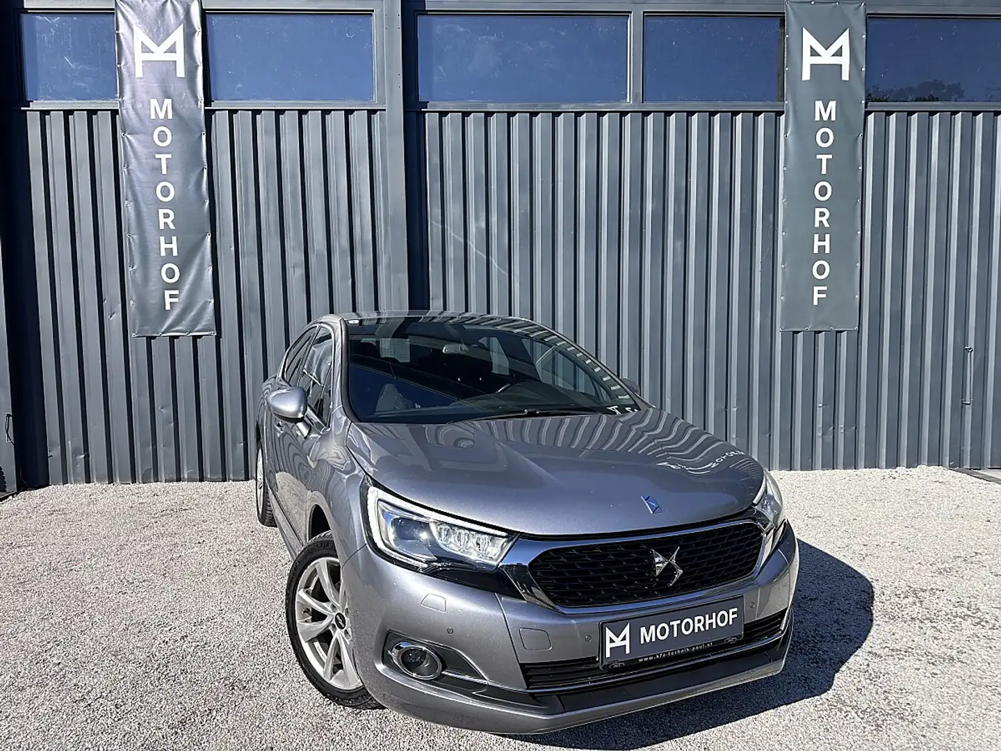 DS Automobiles DS 4 1.6 BlueHDi · Zahnriemen neu · Navi · Rückfahrk... Silber - 1