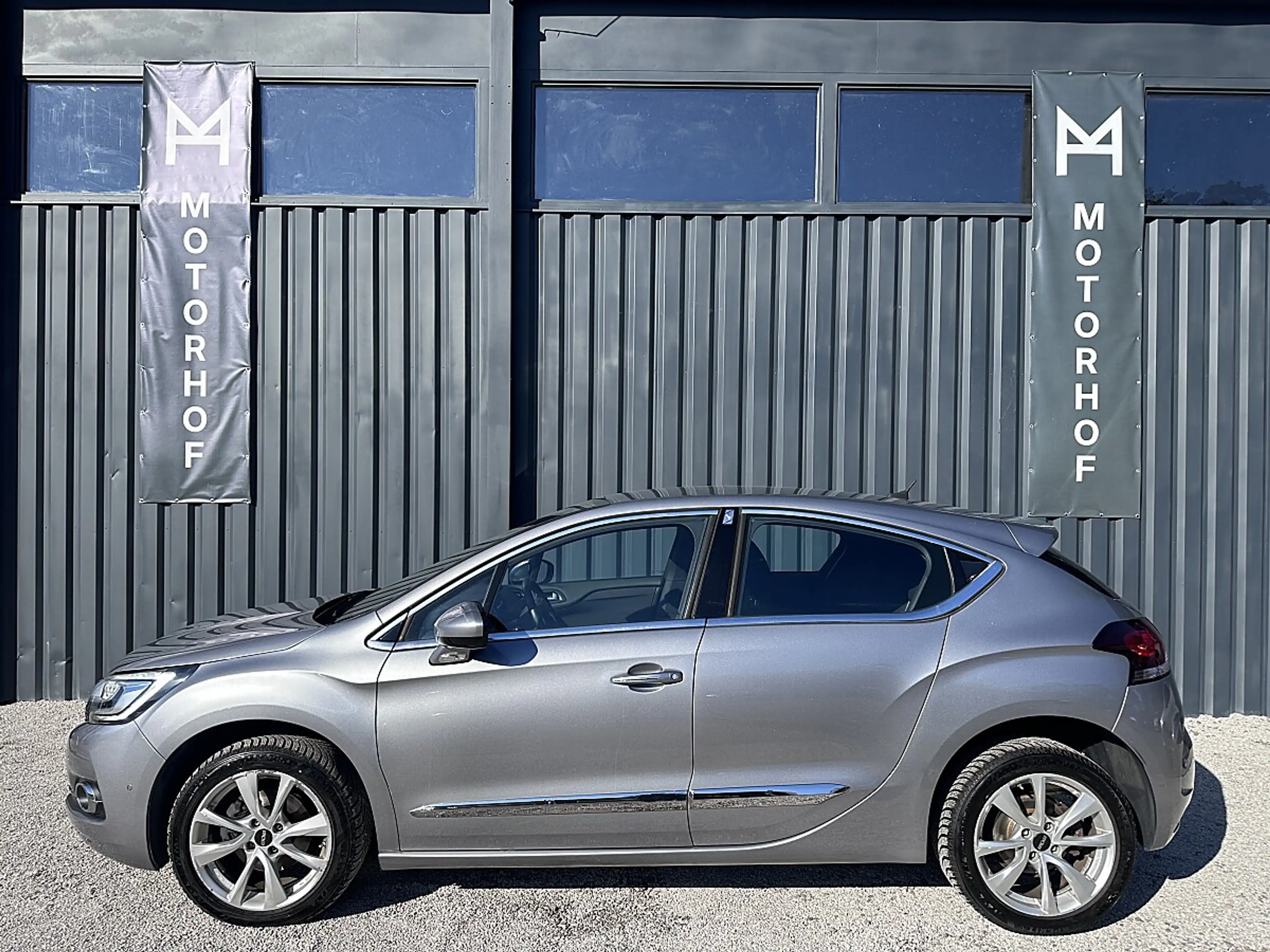 DS Automobiles DS 4 1.6 BlueHDi · Zahnriemen neu · Navi · Rückfahrk... — photo 4