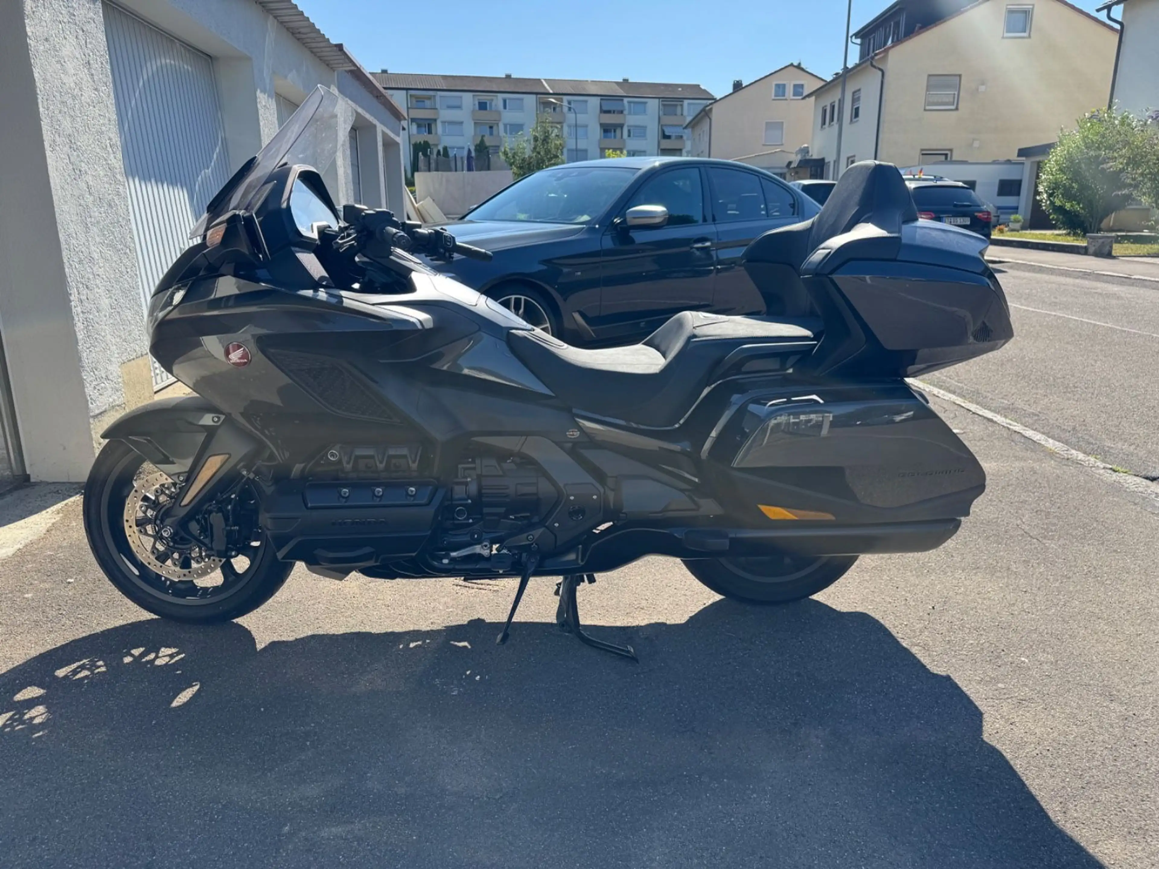 Honda GL 1800 Gold Wing Tour — photo 2
